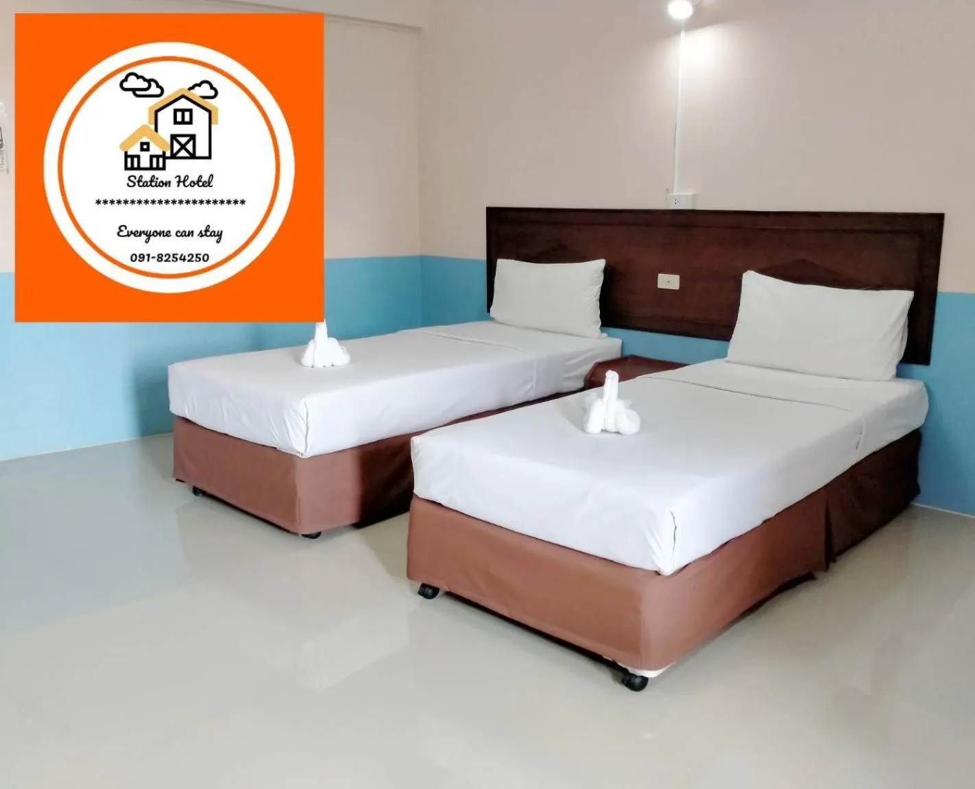 Bed in Station Hotel