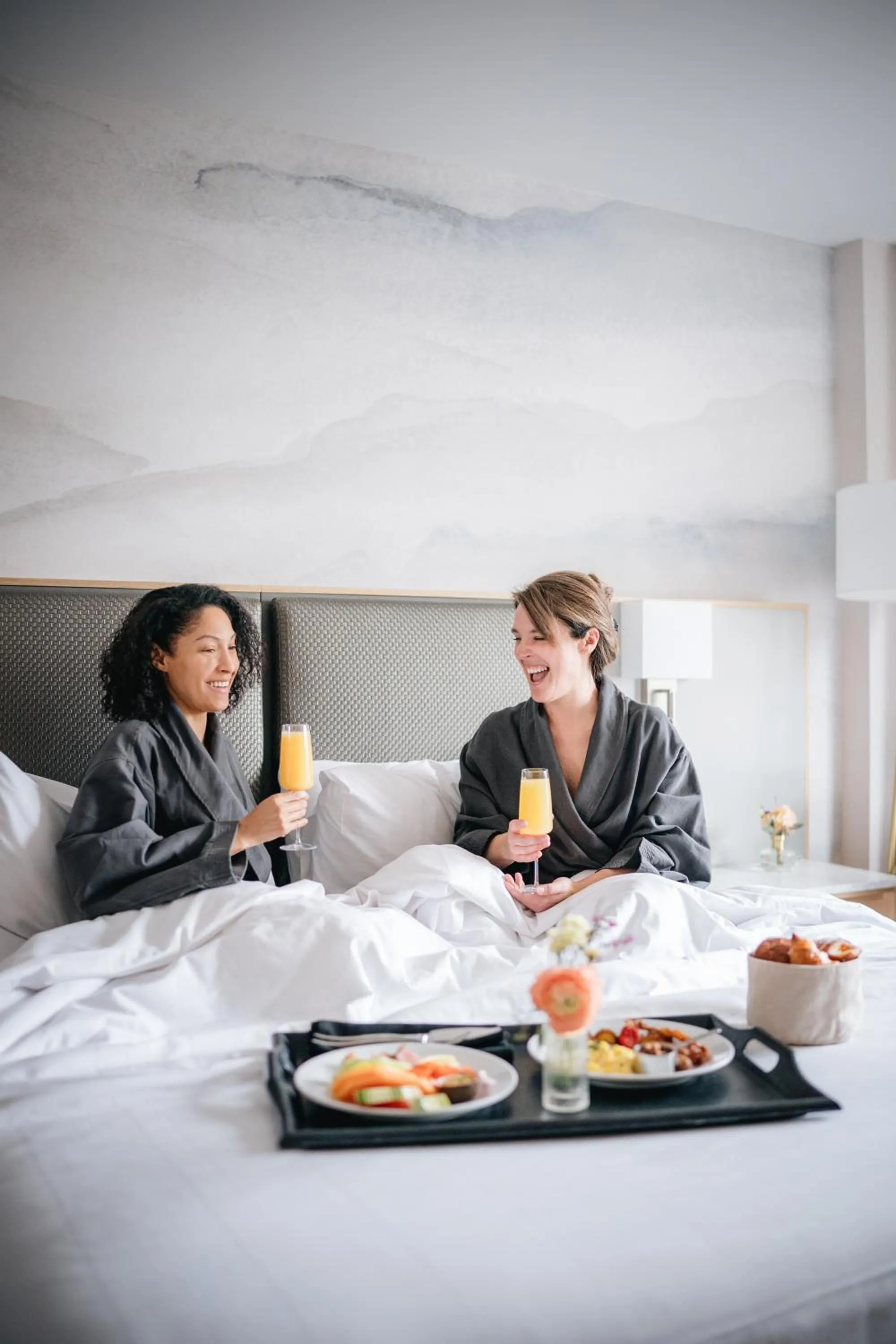 Breakfast, Bed in Montreal Marriott Chateau Champlain