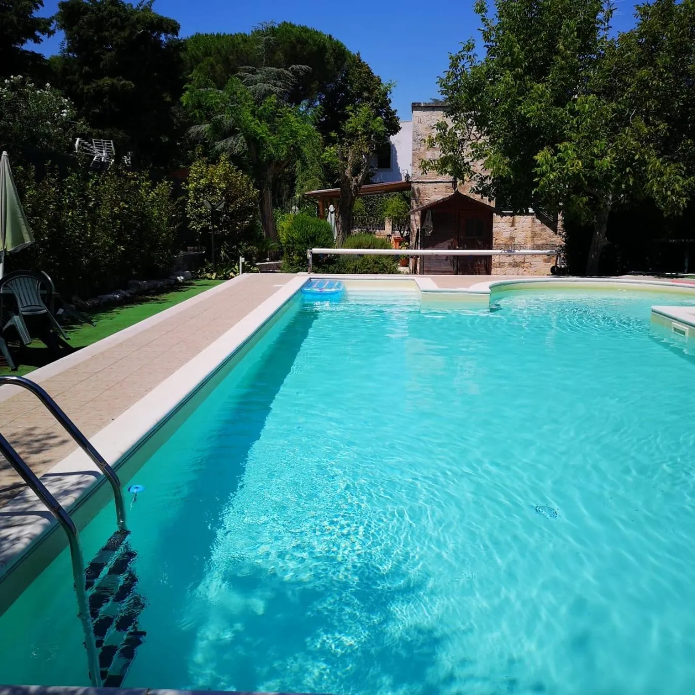 Swimming pool in Domus Relax