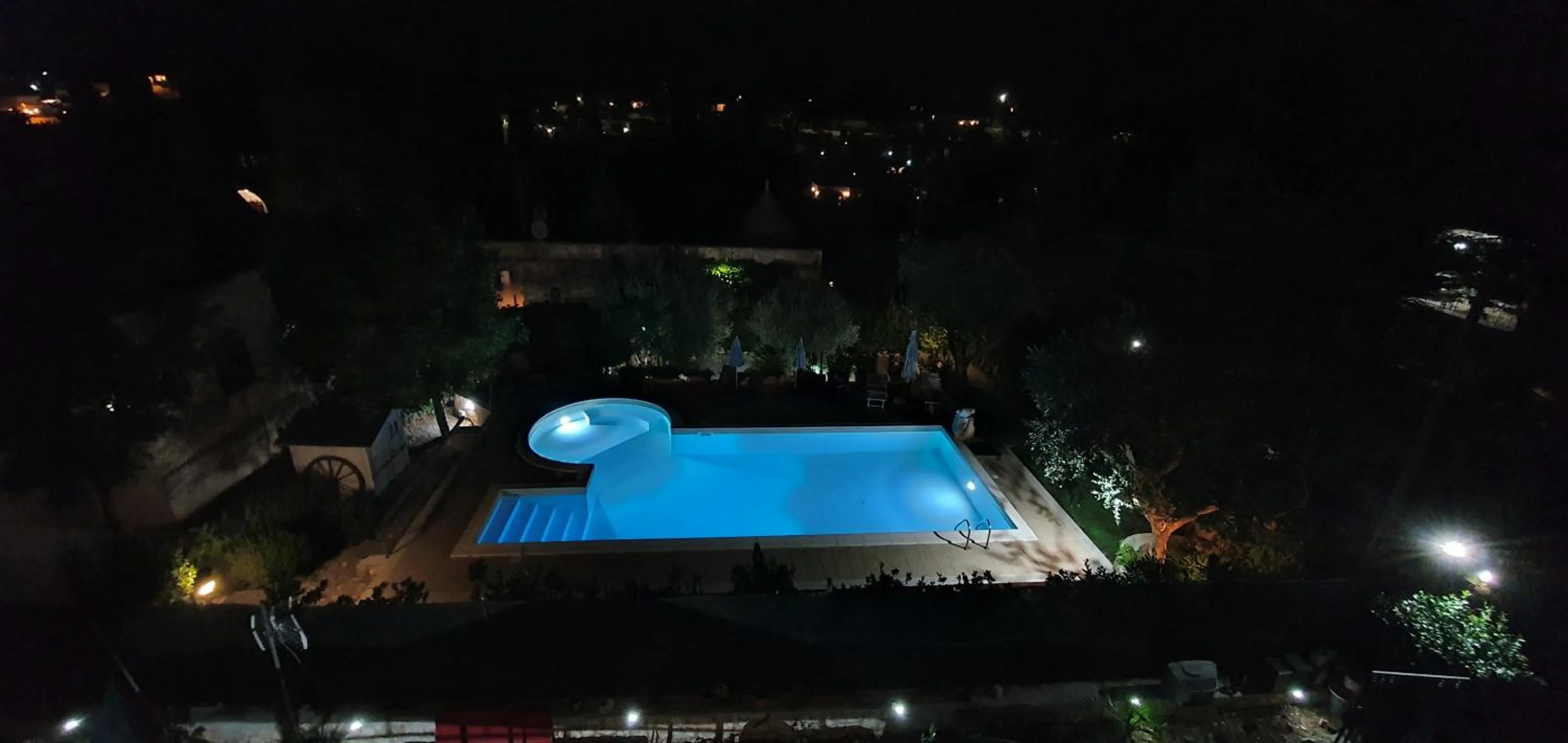 Swimming pool in Domus Relax