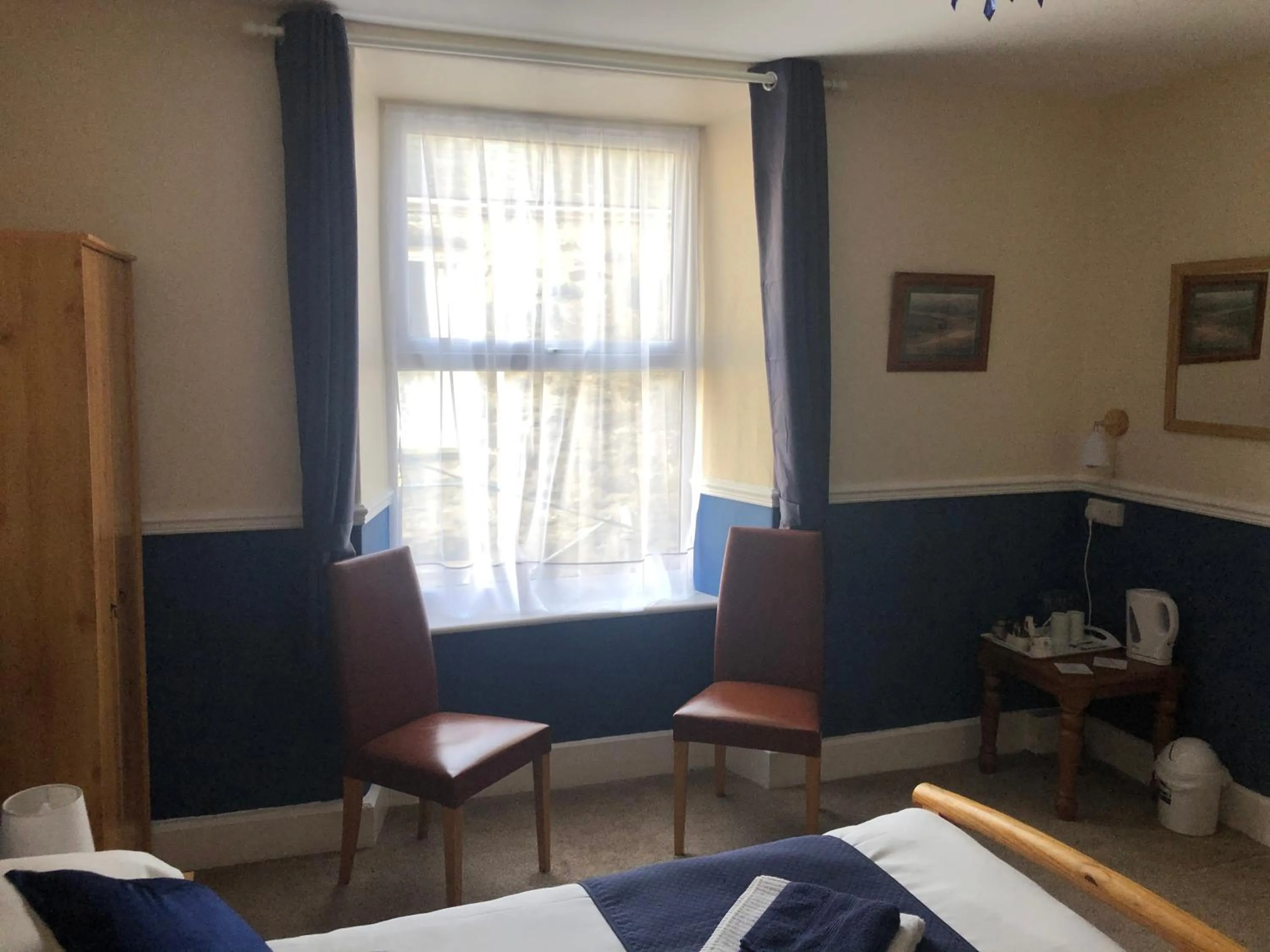 Seating area, Bed in Leamington House