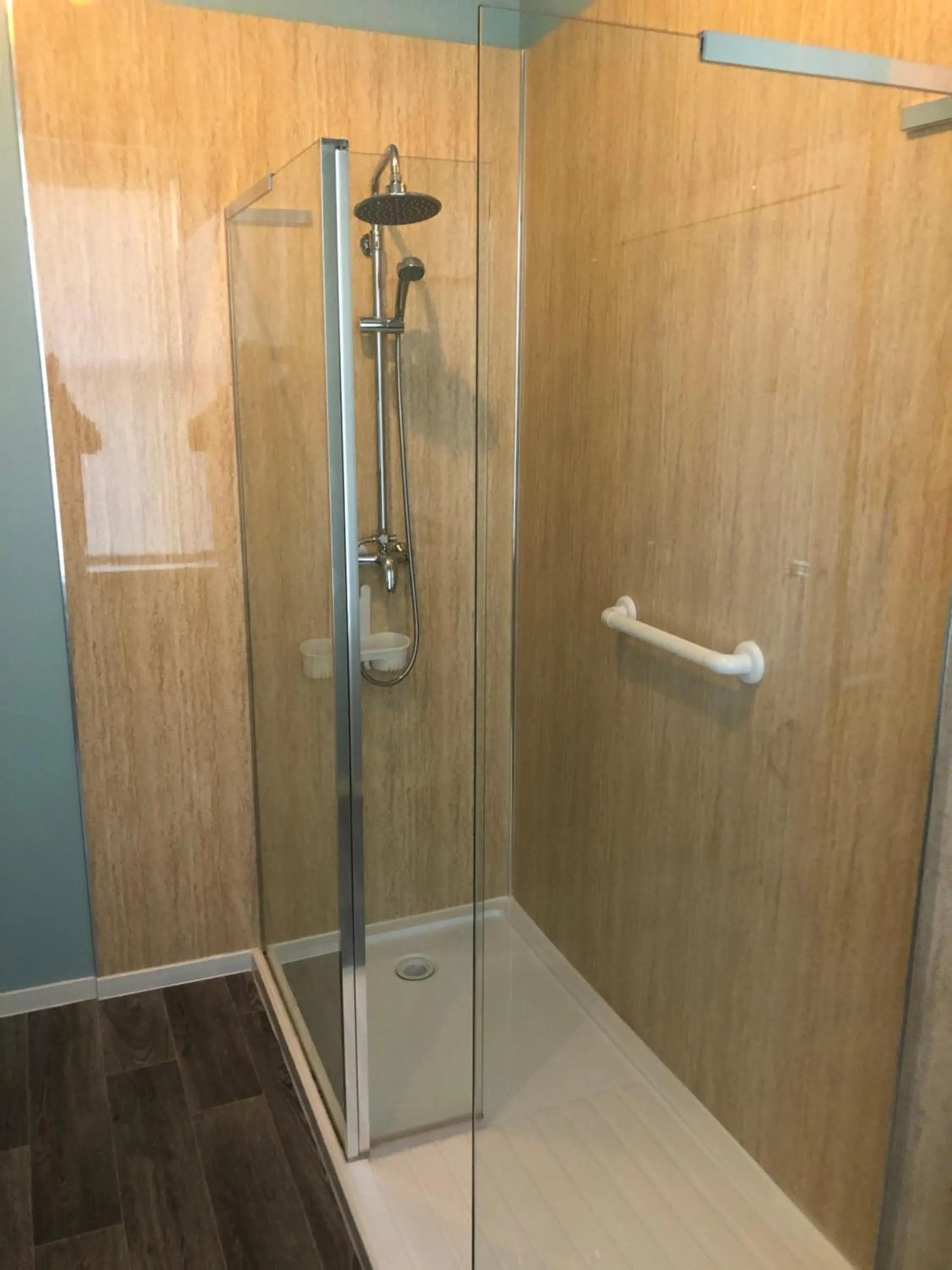 Bathroom in Leamington House