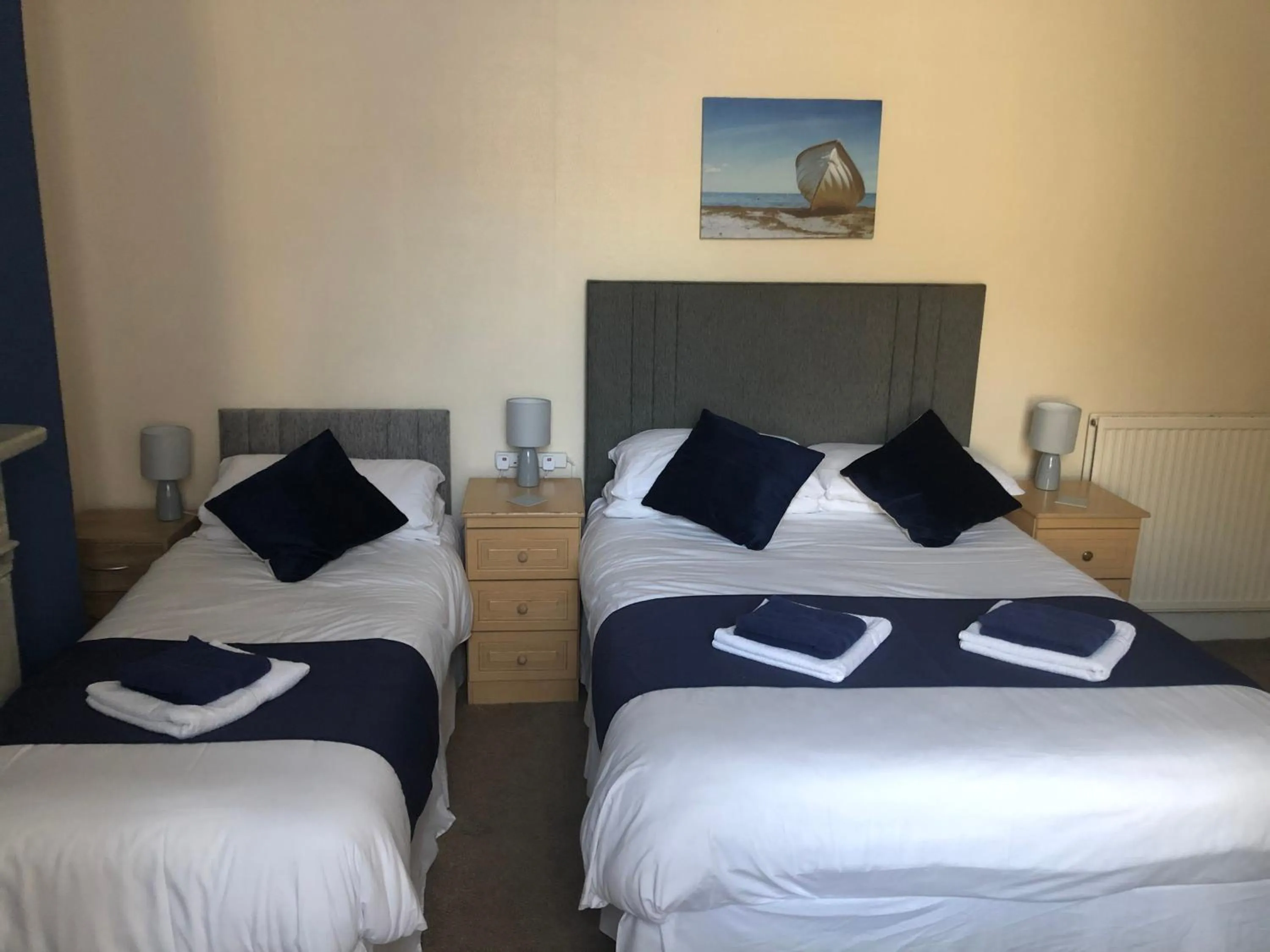 Bed in Leamington House