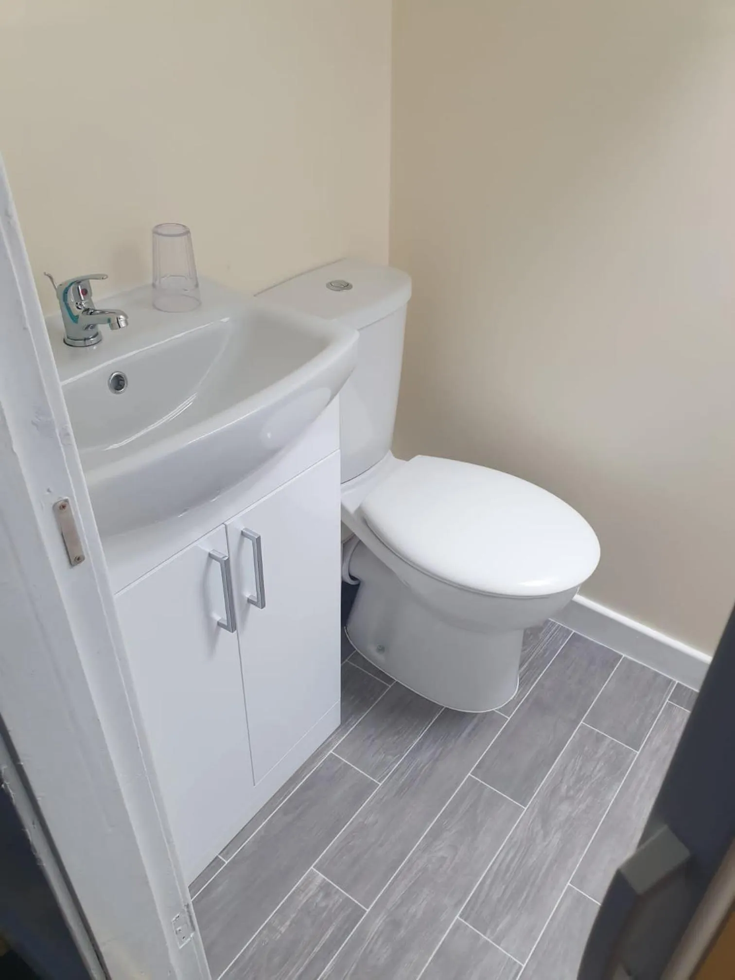 Bathroom in Leamington House