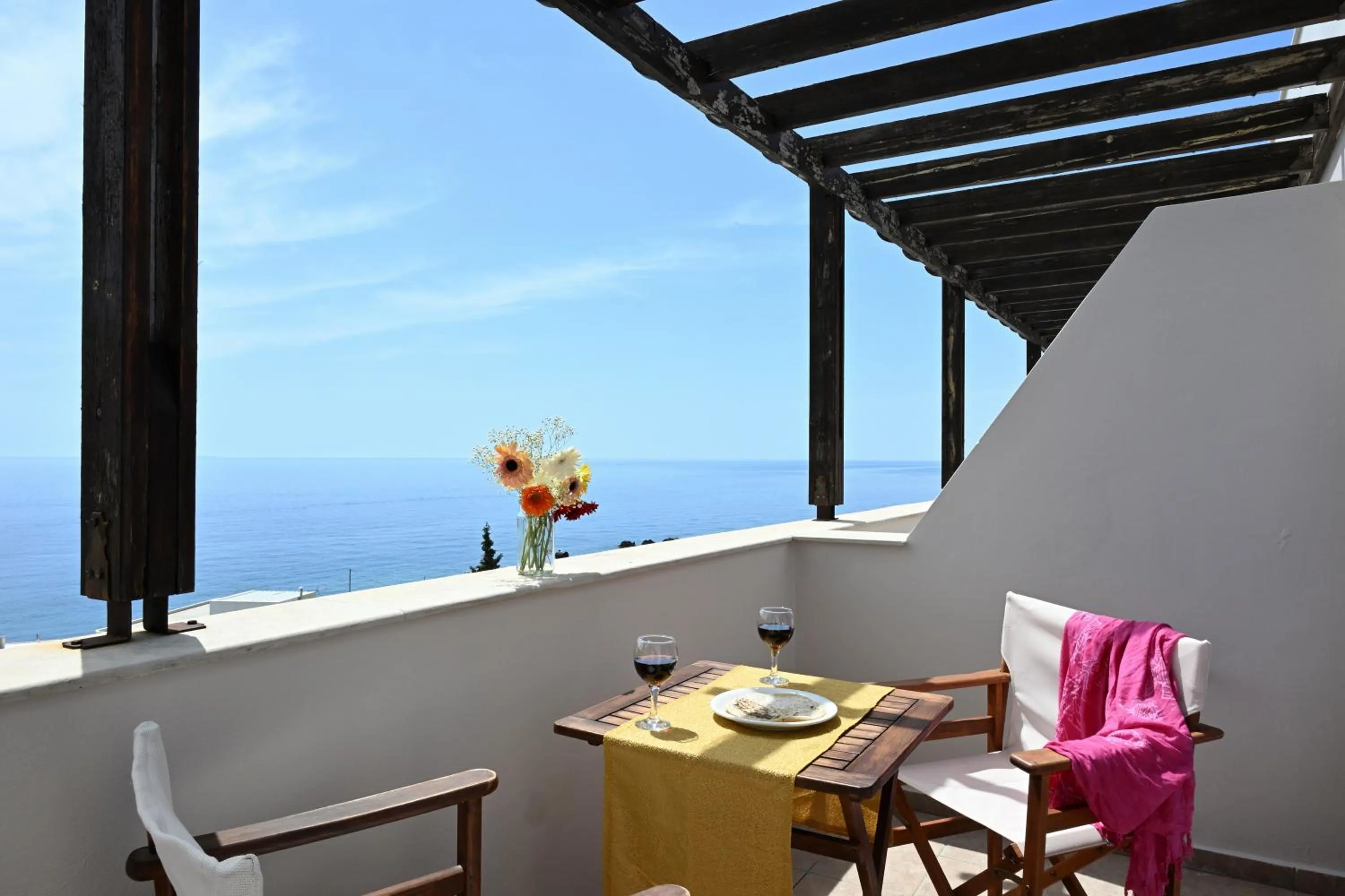 Day in Sfakian Horizon