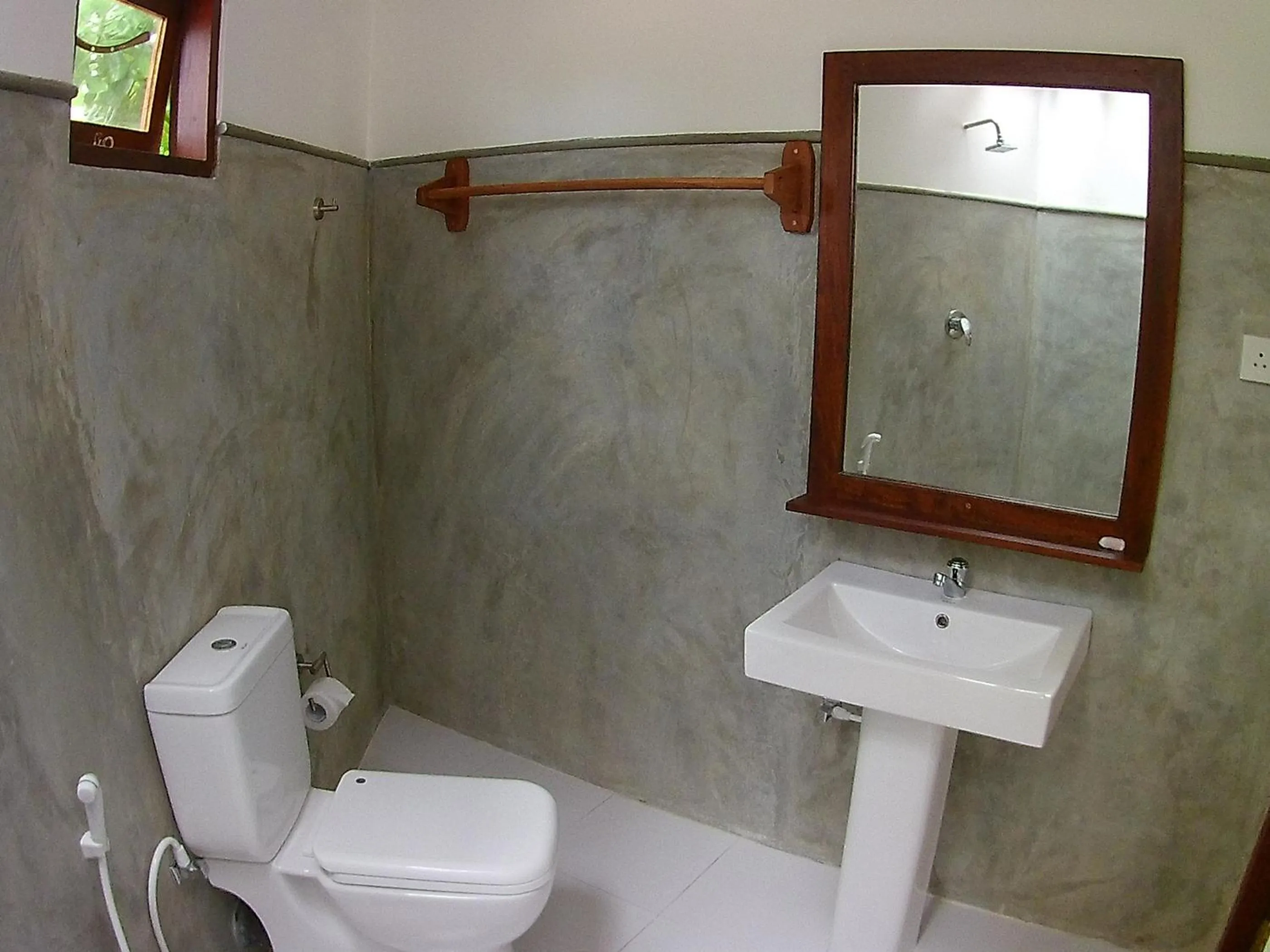 Toilet in Shiva's Beach Cabanas