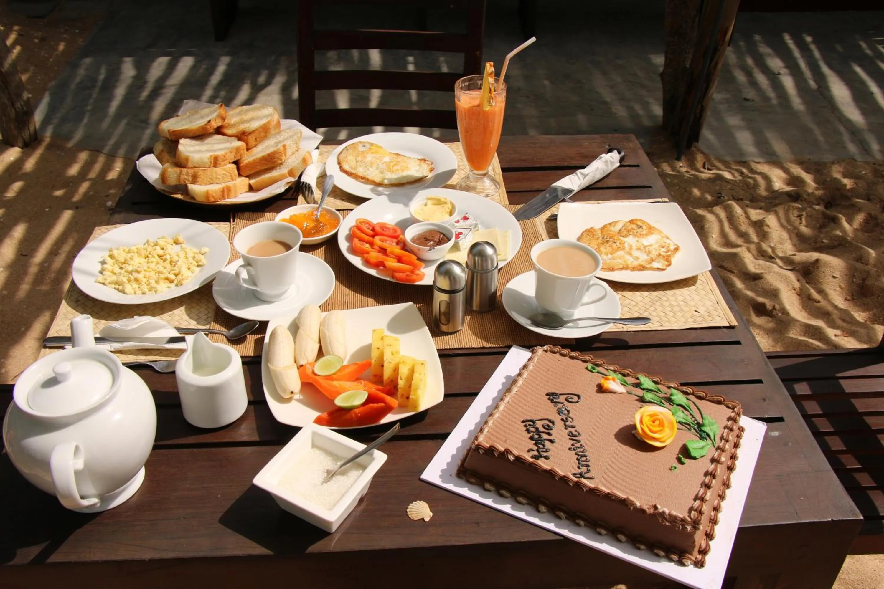 Restaurant/places to eat in Shiva's Beach Cabanas