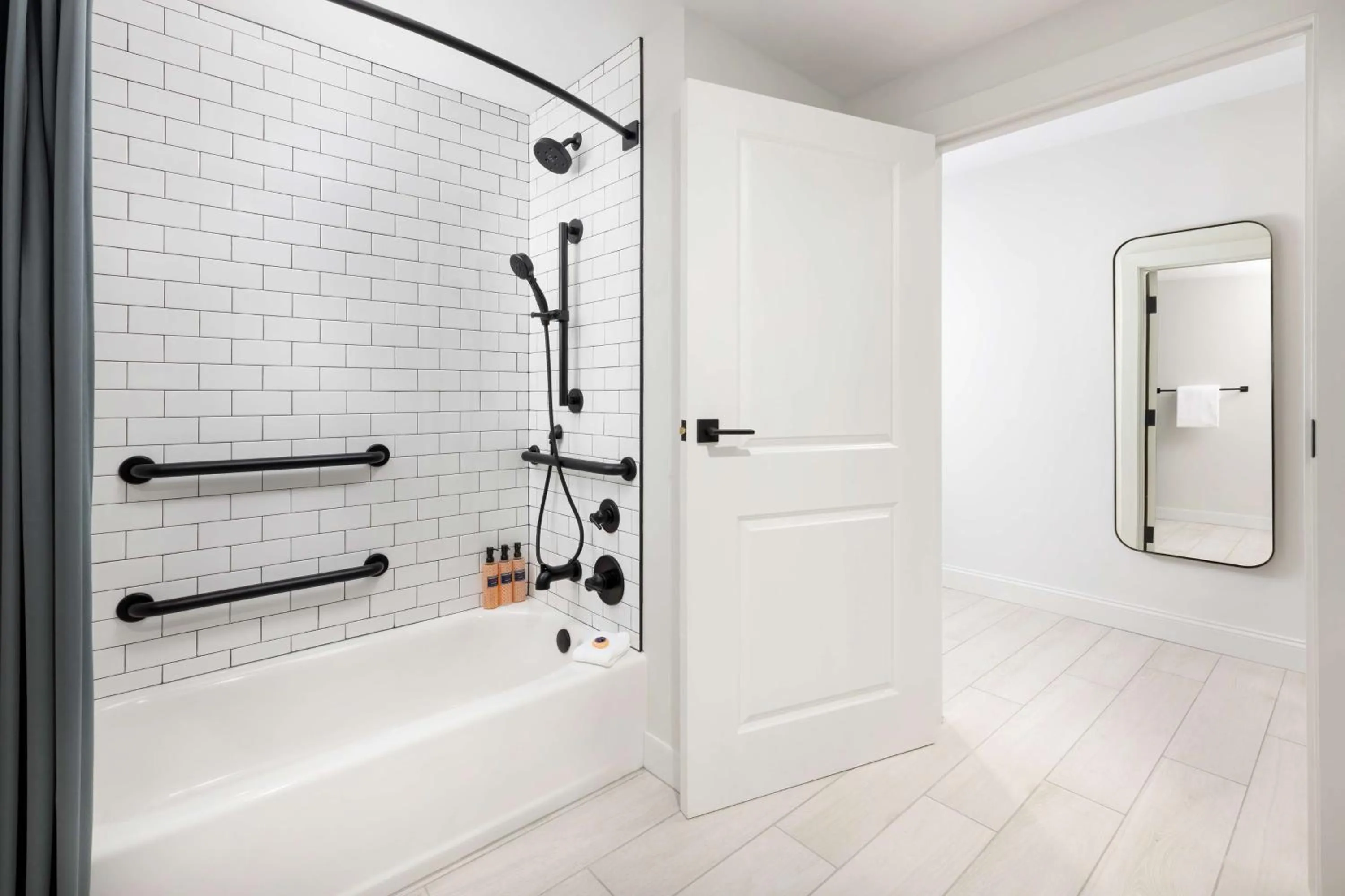 Bathroom in The Pell, Part of JdV by Hyatt