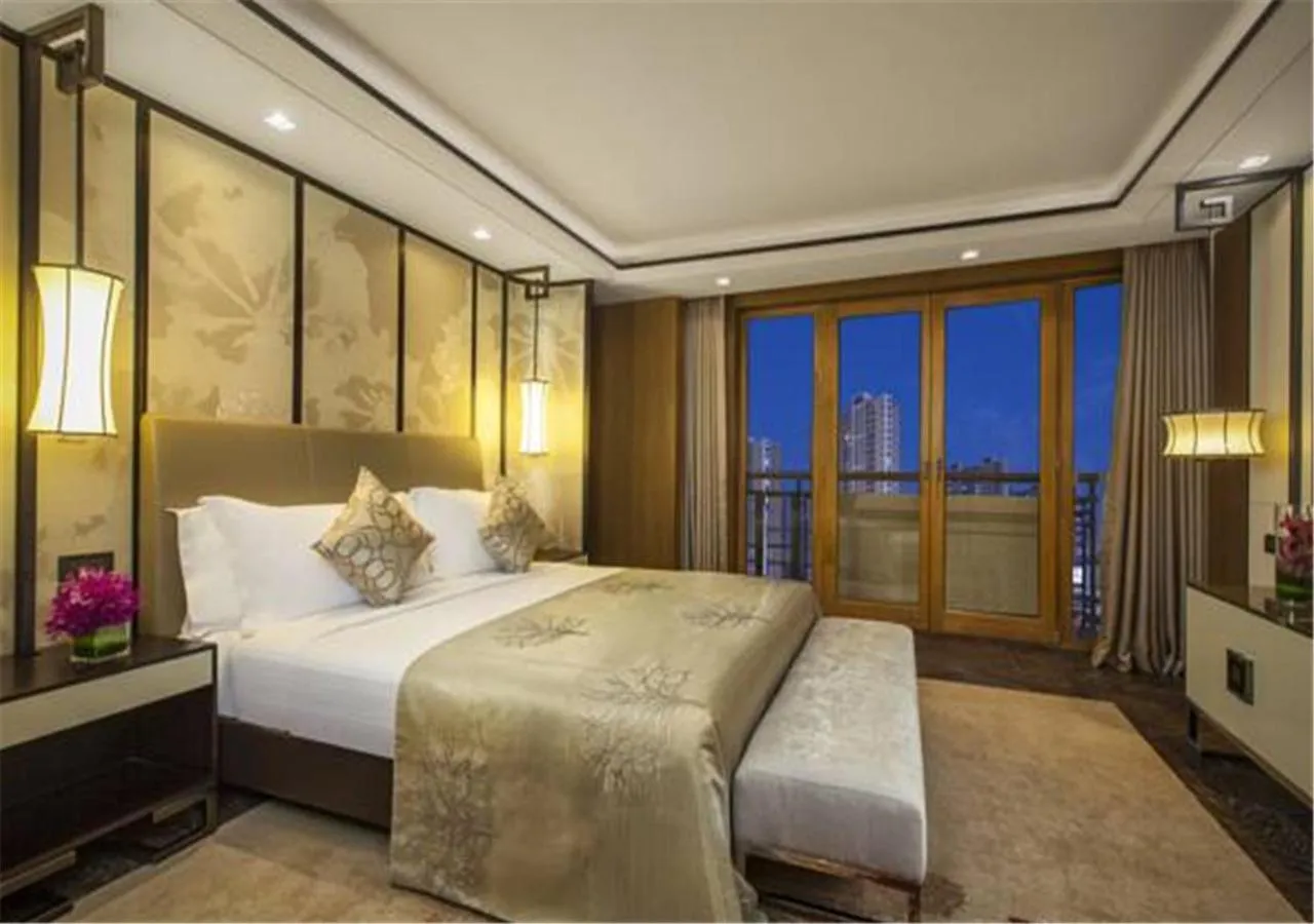 Bedroom, Bed in Ascott Riverside Garden Beijing