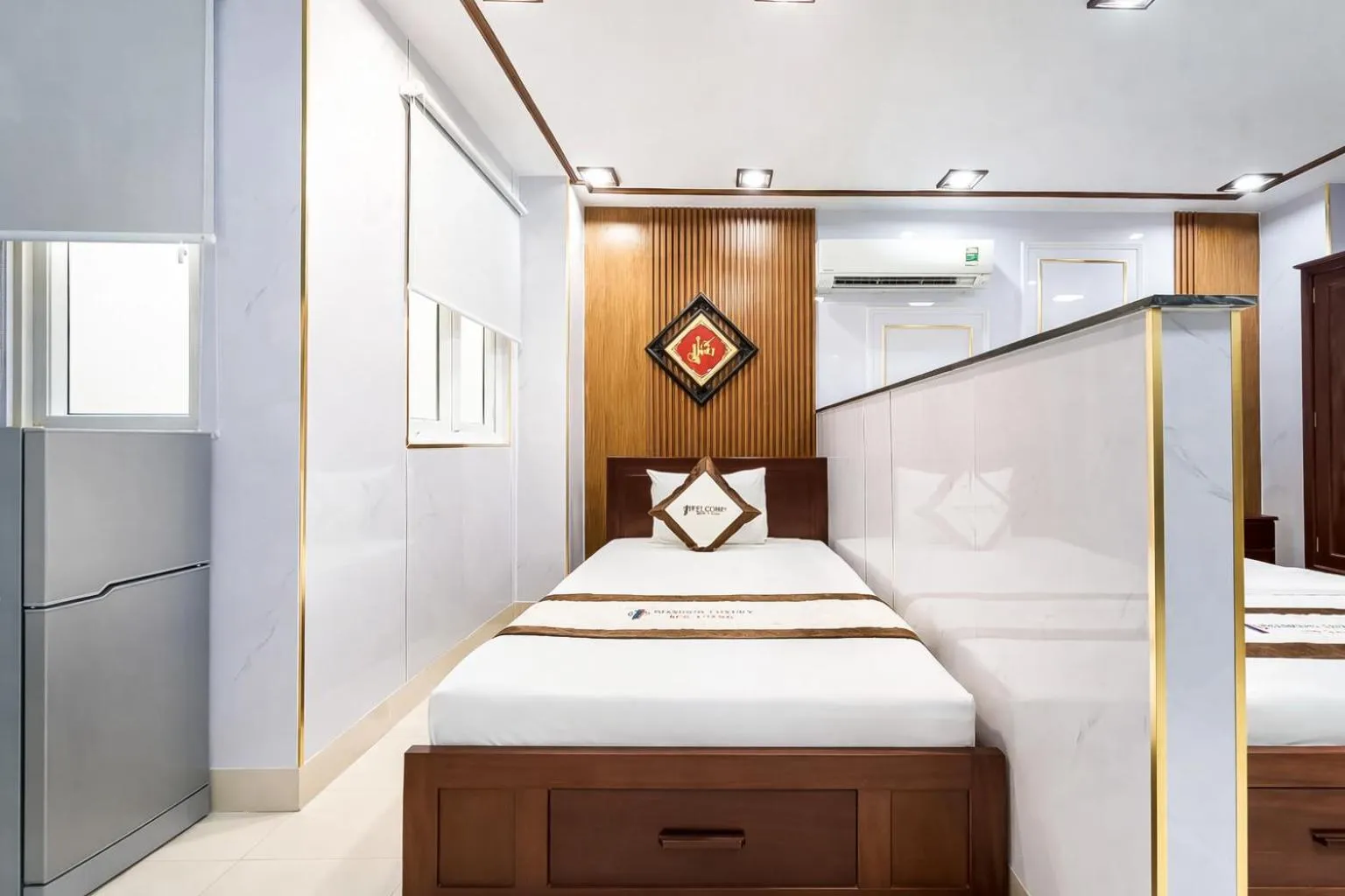 Bed in Diamond Luxury Ben Thanh