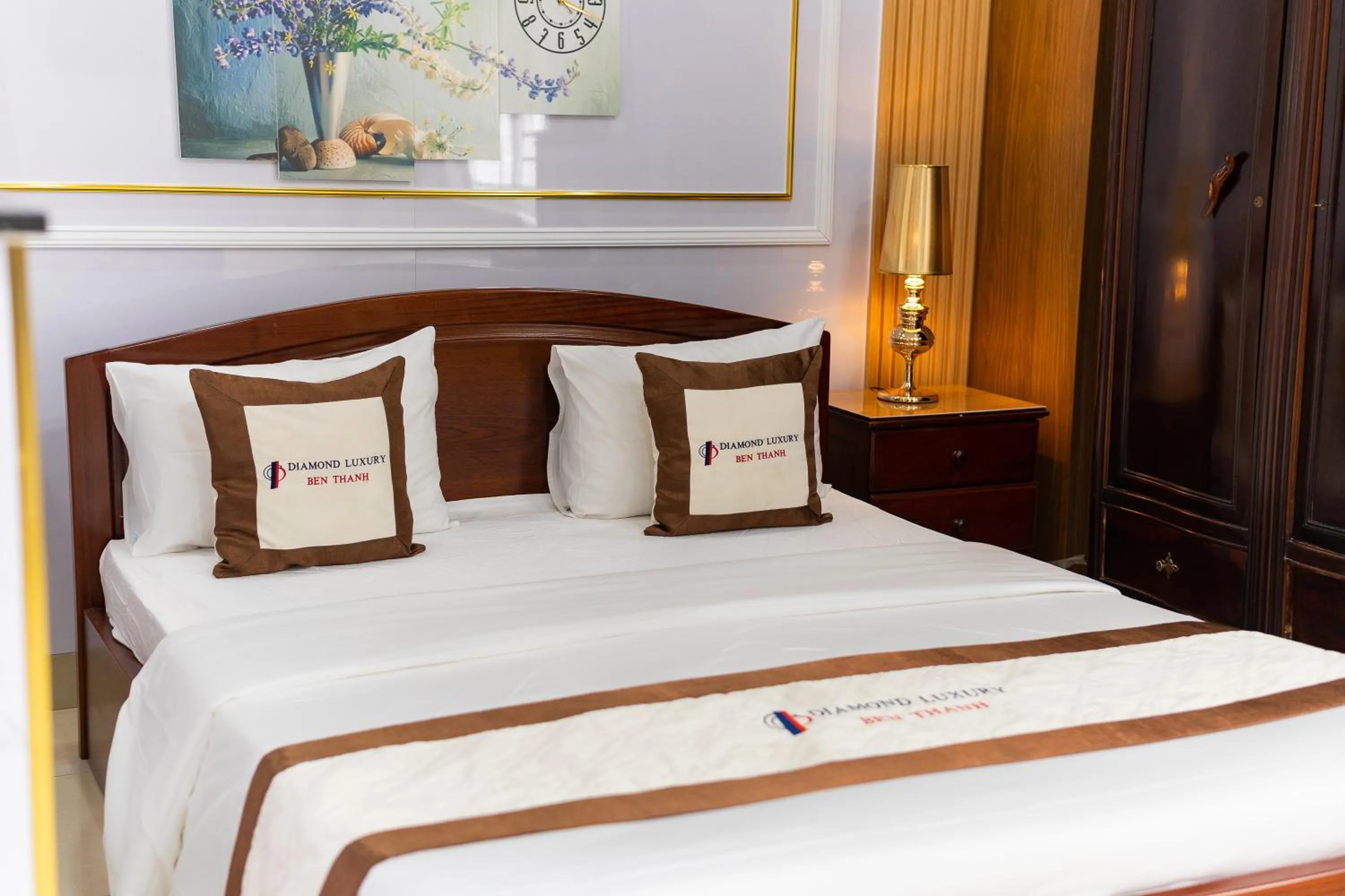 Bed in Diamond Luxury Ben Thanh