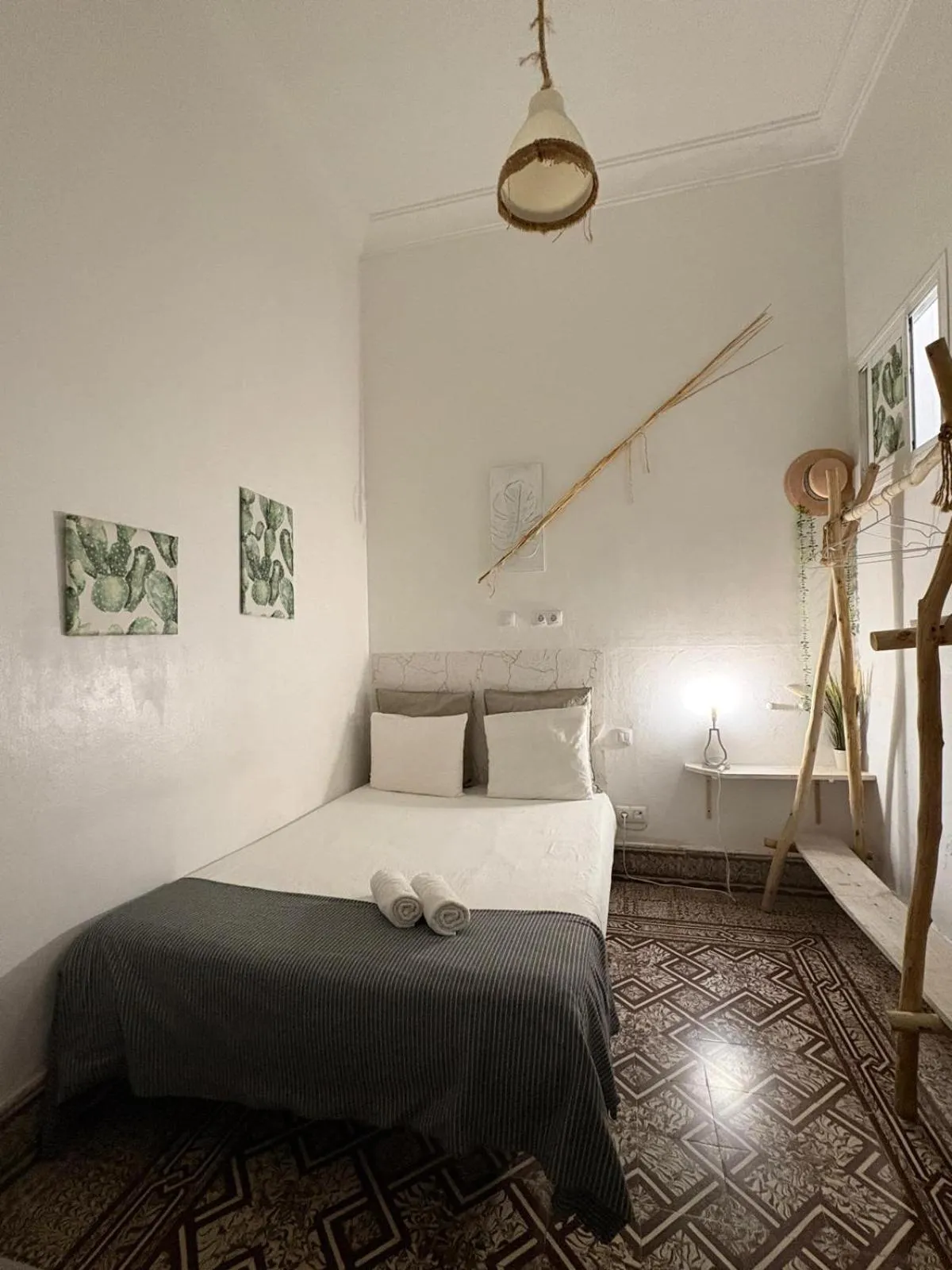 Other, Bed in Cactus Host