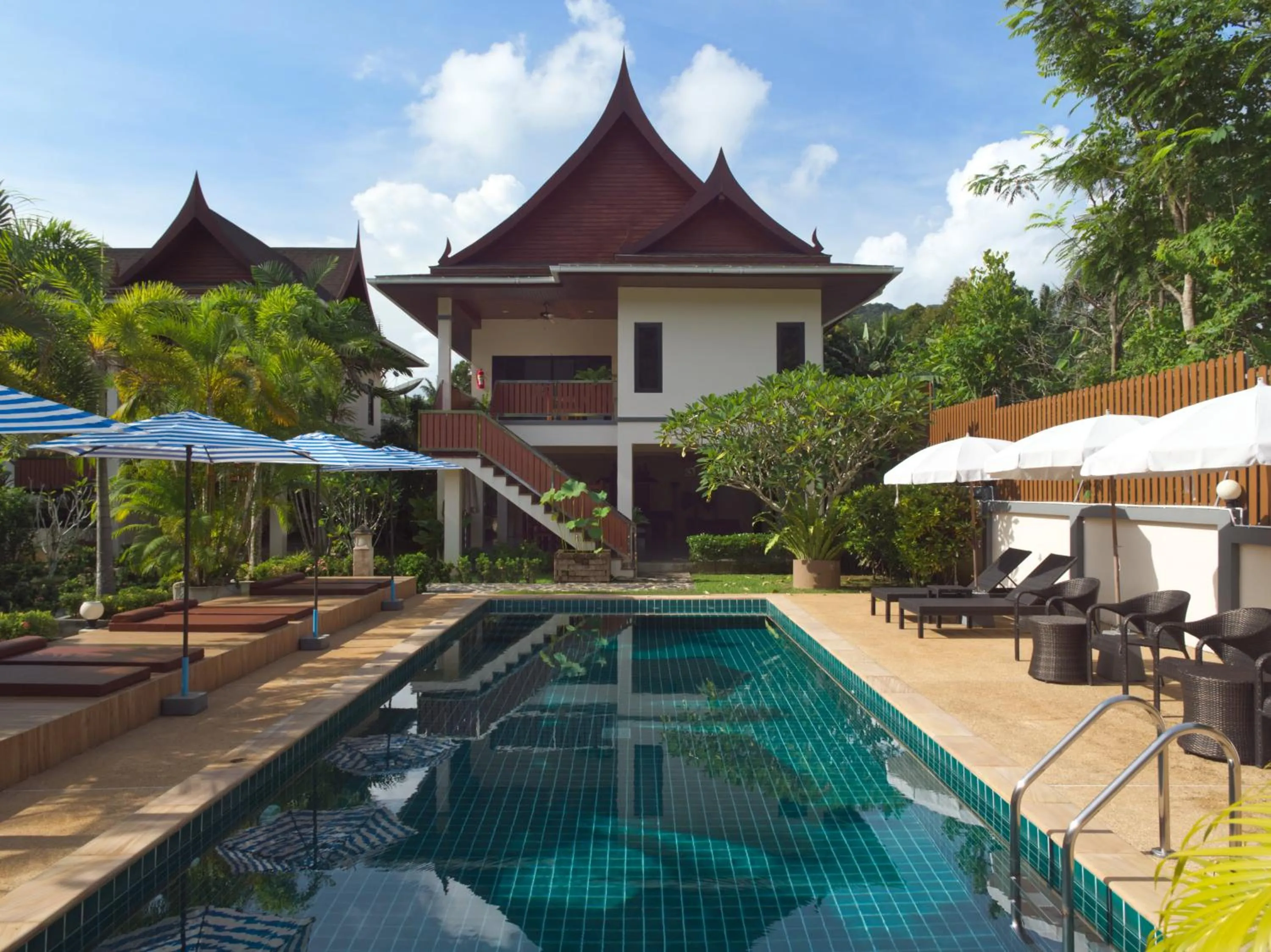Swimming pool in Chanapha Residence