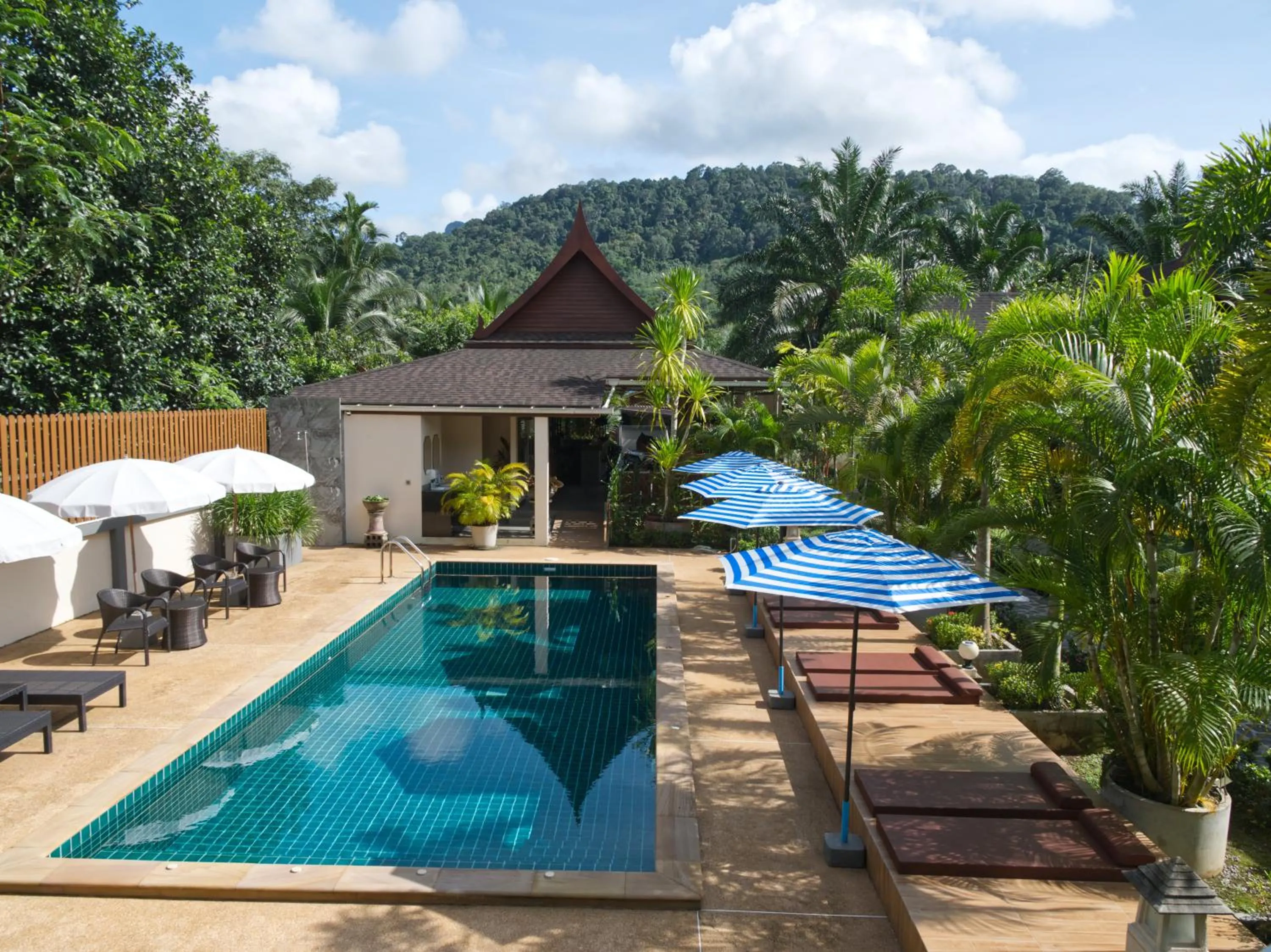 Pool view in Chanapha Residence