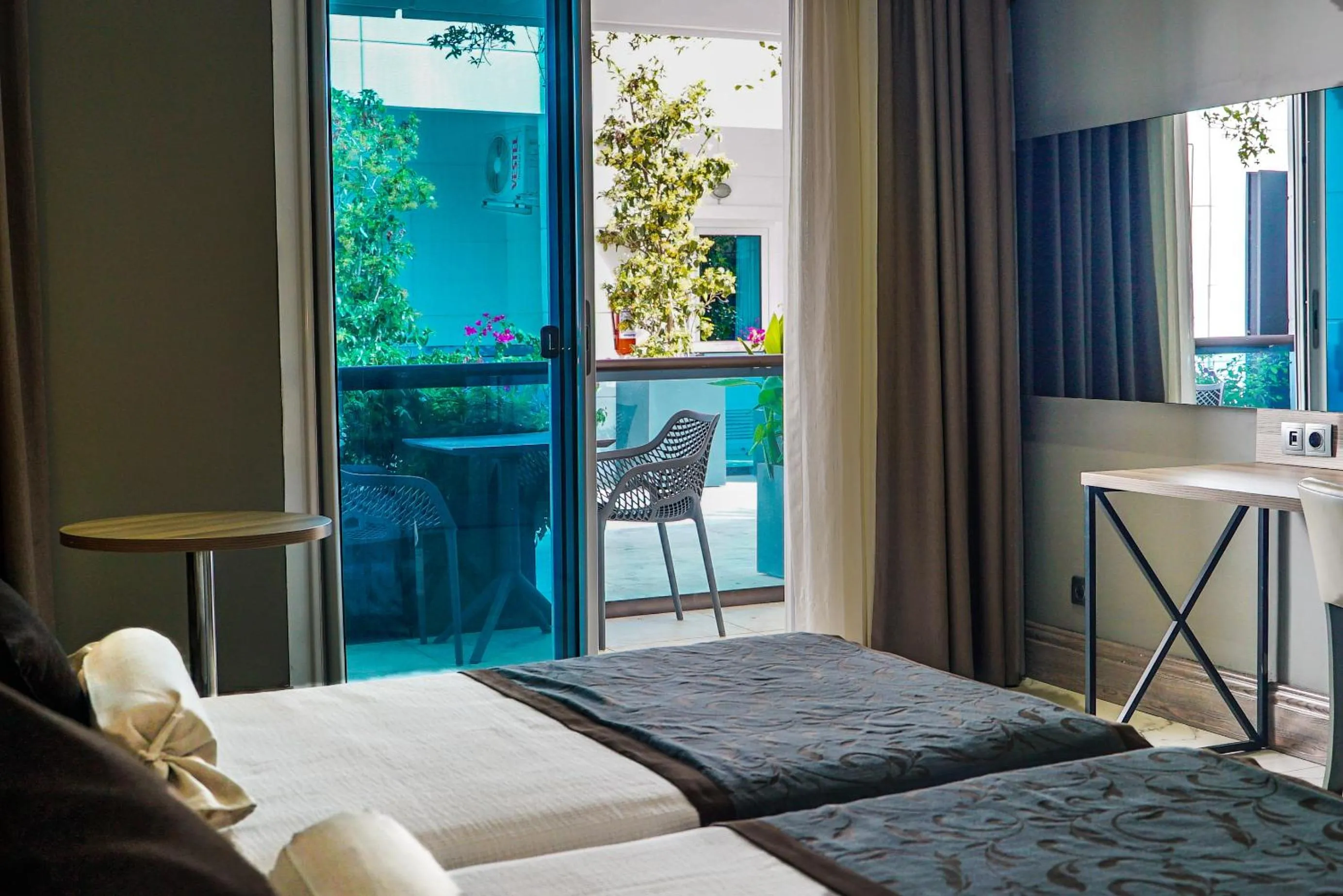 Balcony/Terrace, Bed in Delta Hotels By Marriott Bodrum