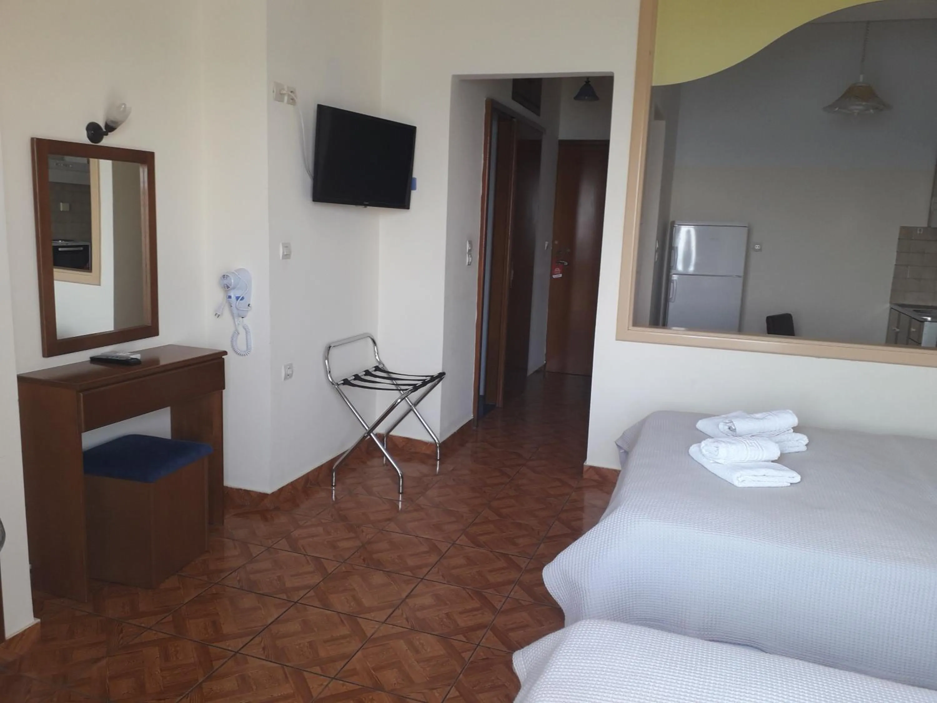 Photo of the whole room, Bed in Poseidon Hotel