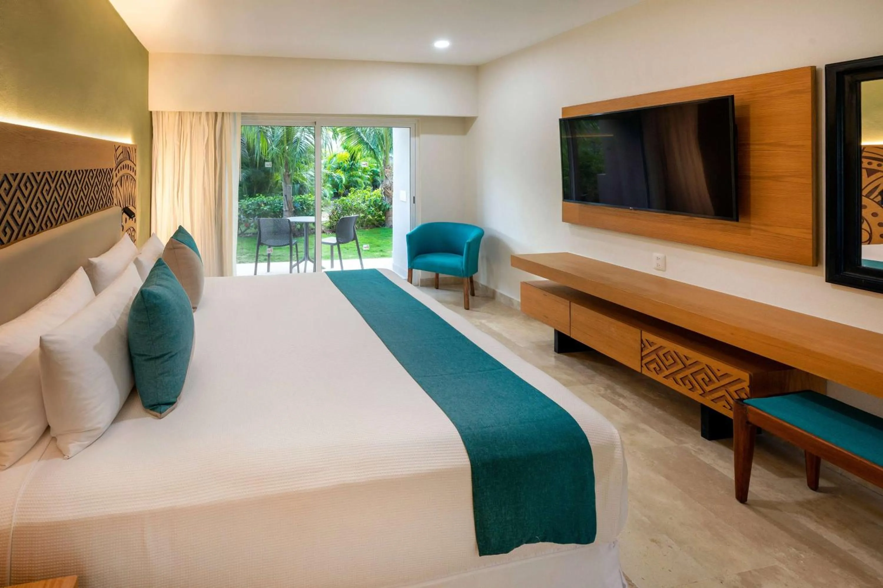 Photo of the whole room, Bed in Viva Azteca by Wyndham, A Trademark All Inclusive Resort