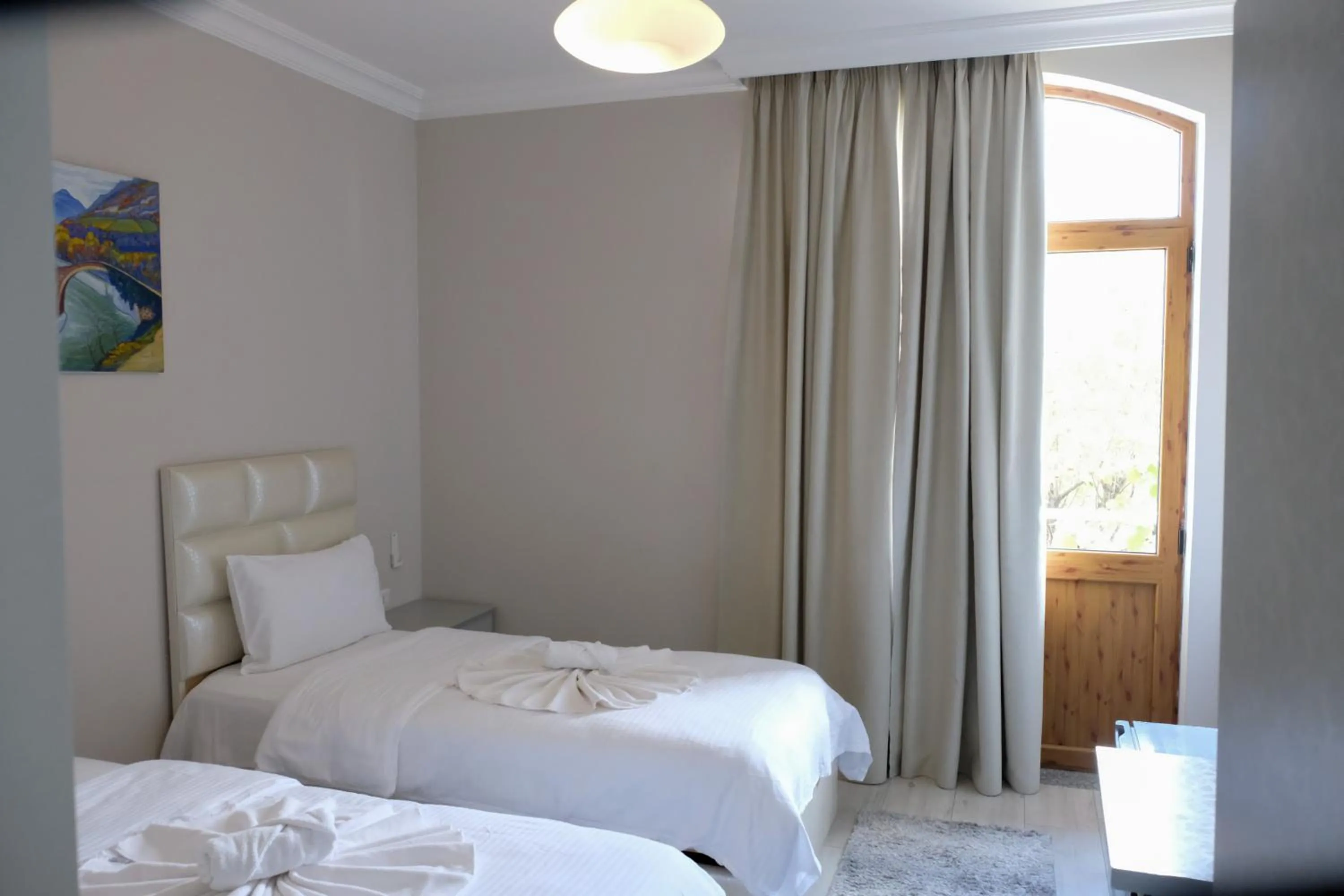 Photo of the whole room, Bed in Buna Park Hotel