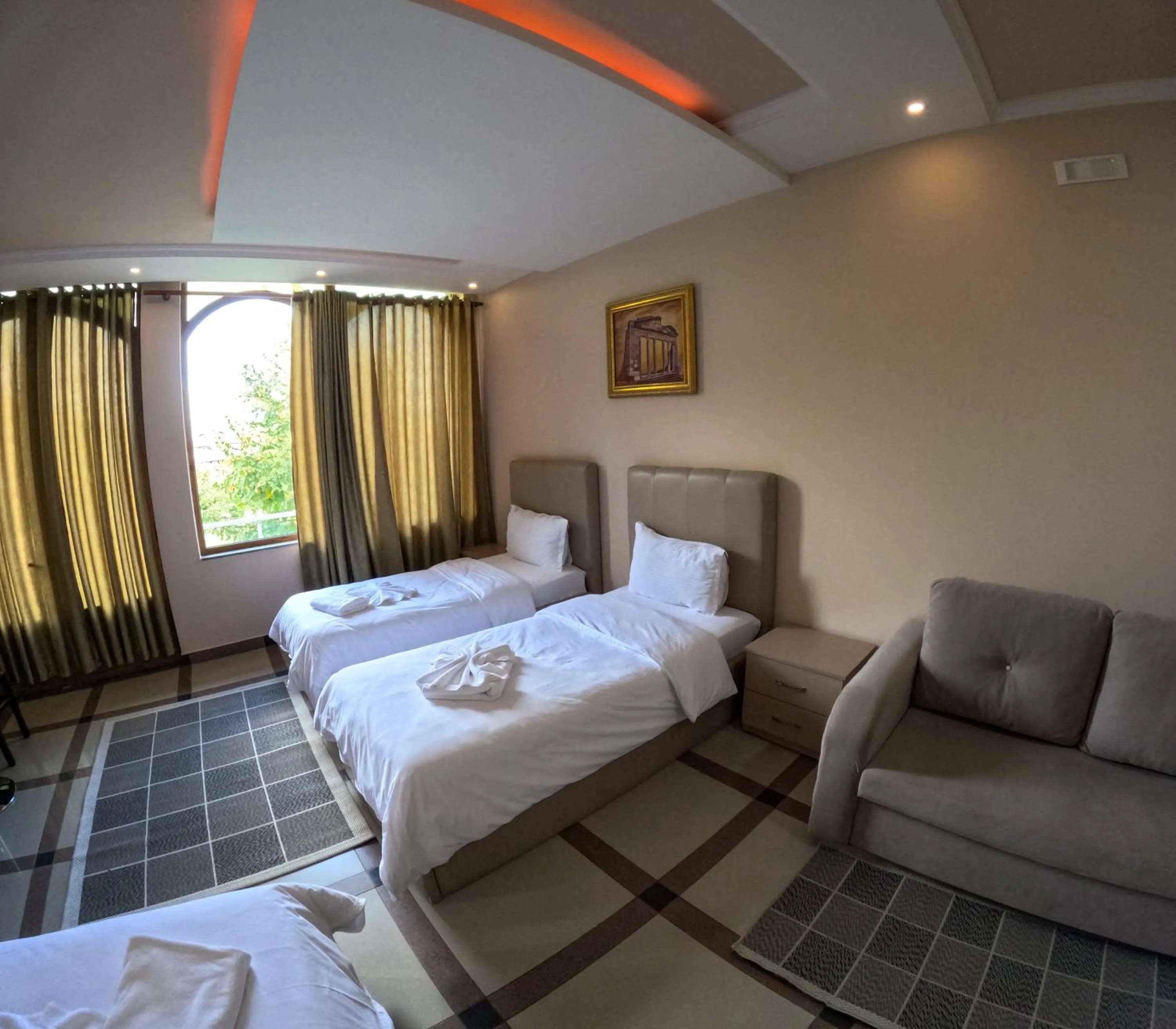 Photo of the whole room, Bed in Buna Park Hotel