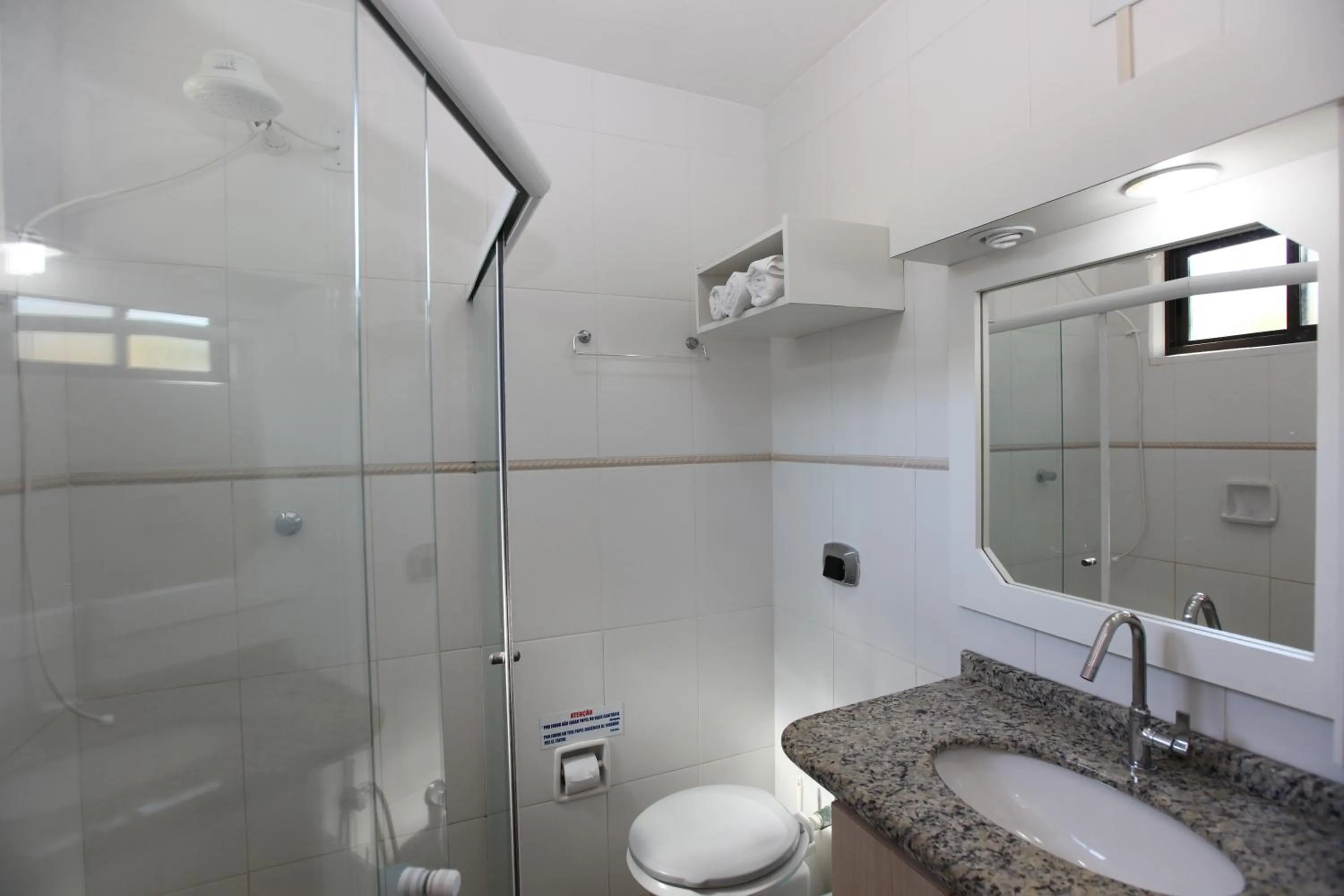 Bathroom in Pousada Hibisco