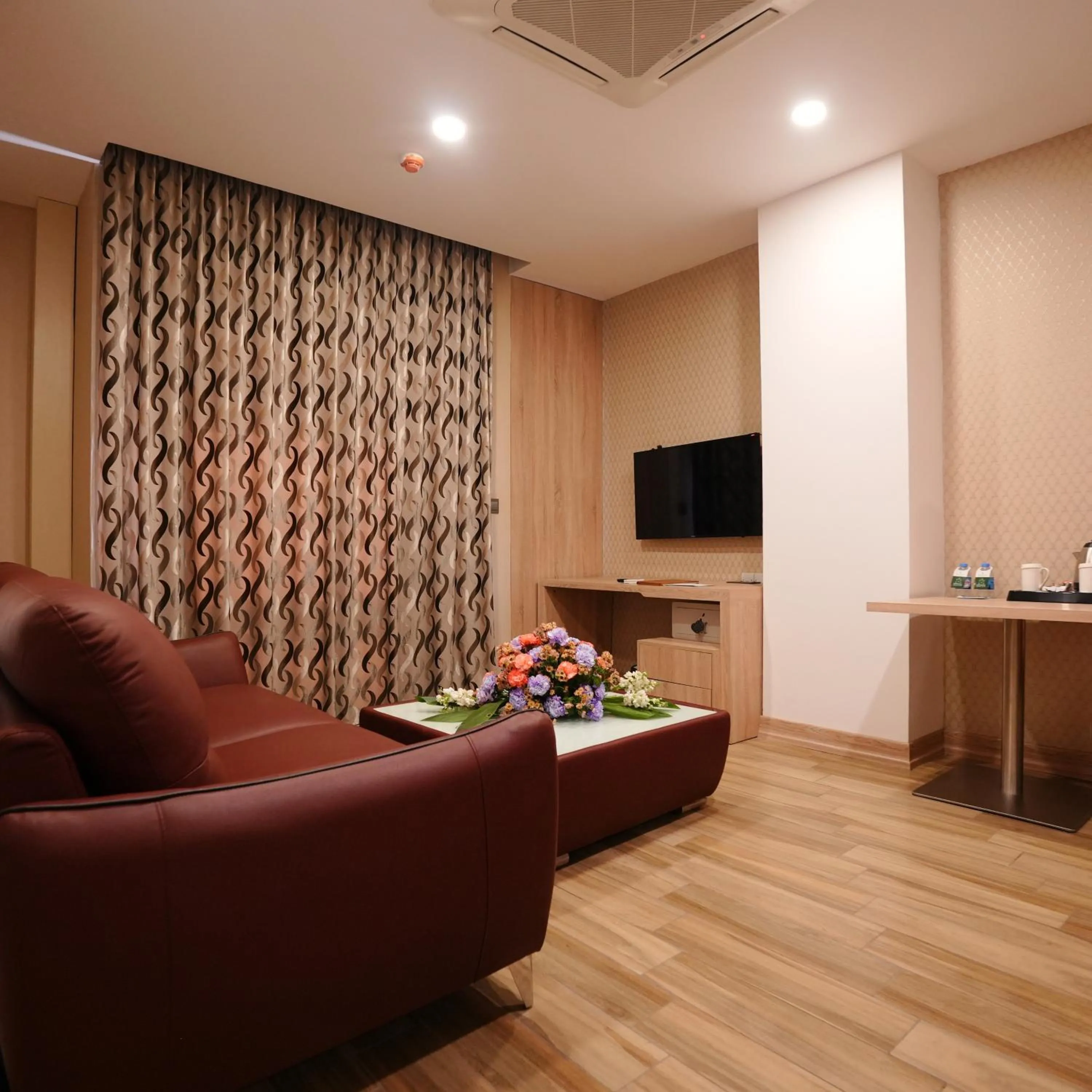 Communal lounge/ TV room in Masaya By Emerald
