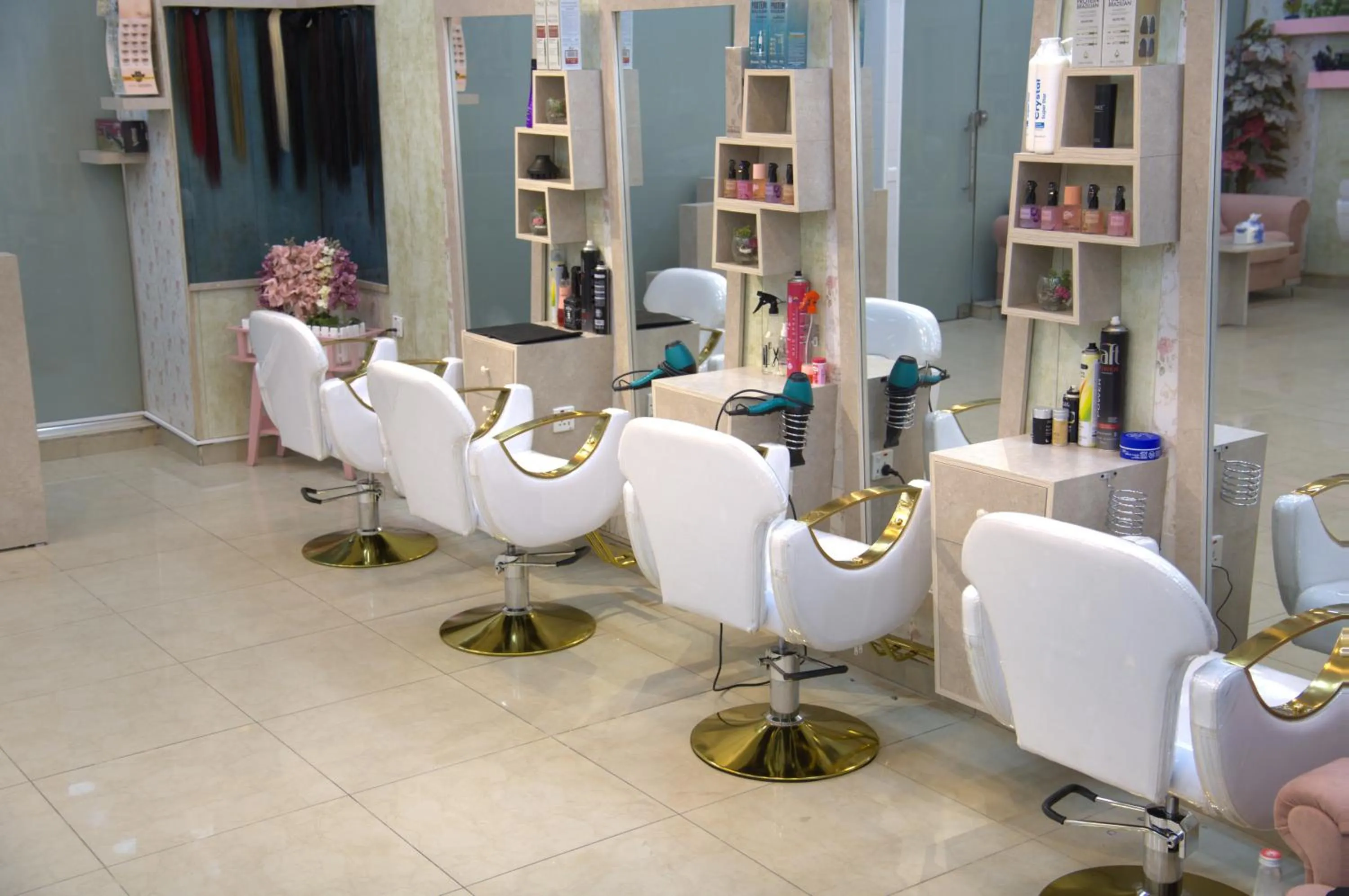 hair dresser in Masaya By Emerald