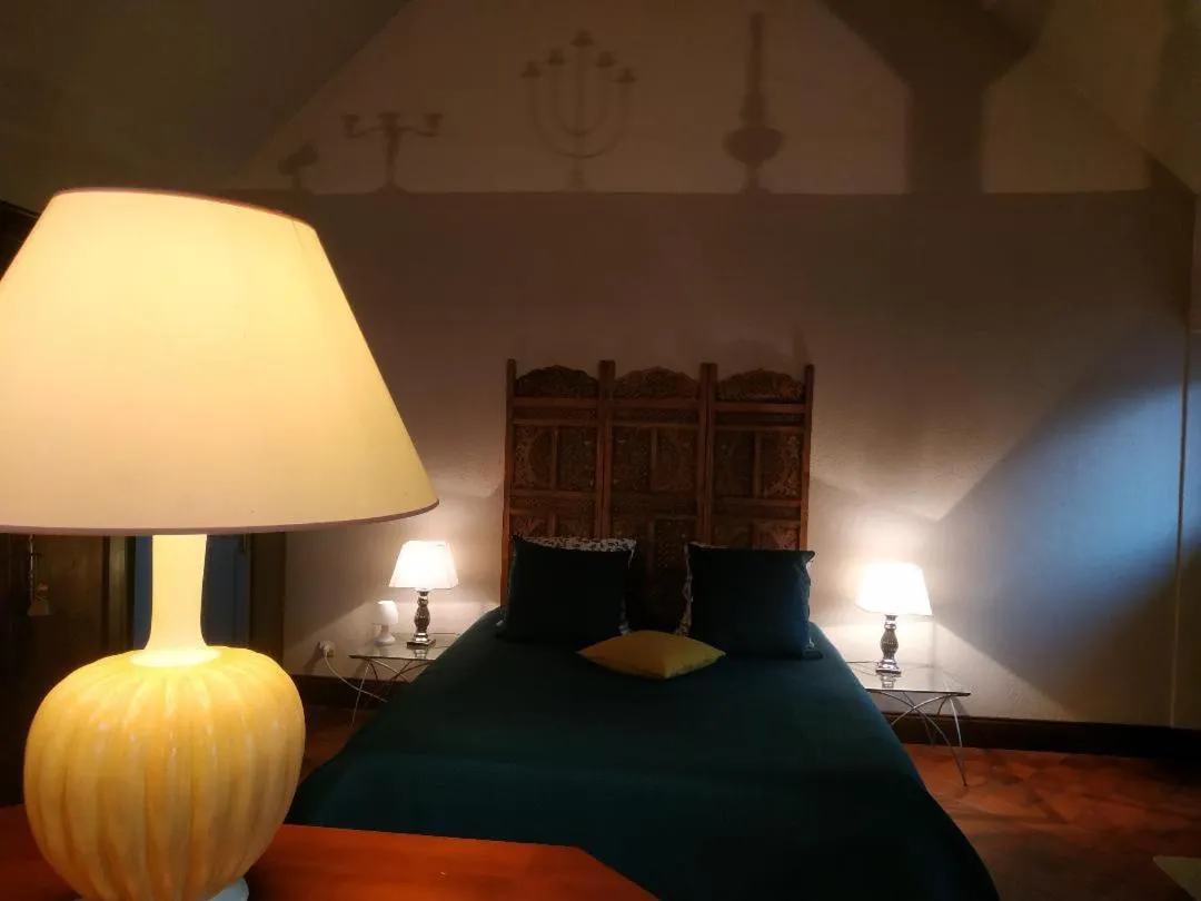 Photo of the whole room, Bed in closerie des laudieres