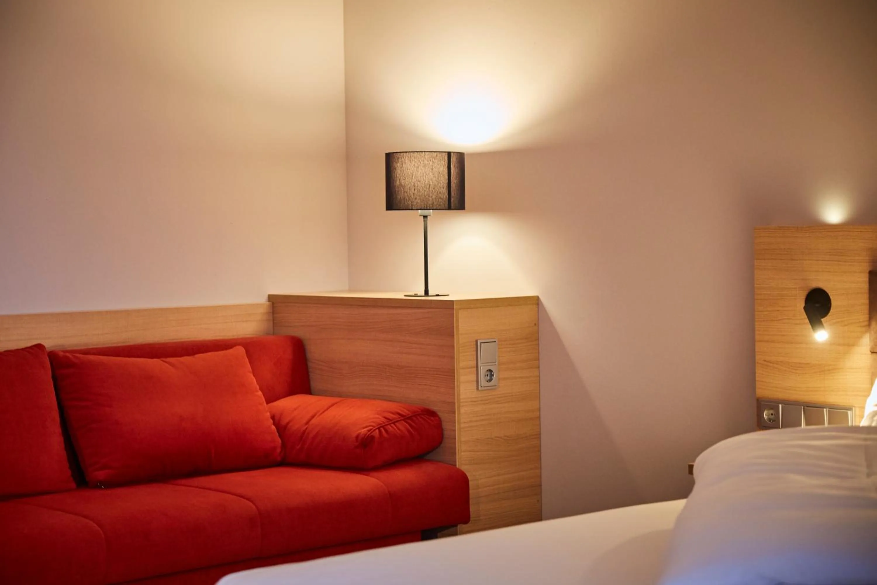 Seating area, Bed in Bed&Breakfast Erber