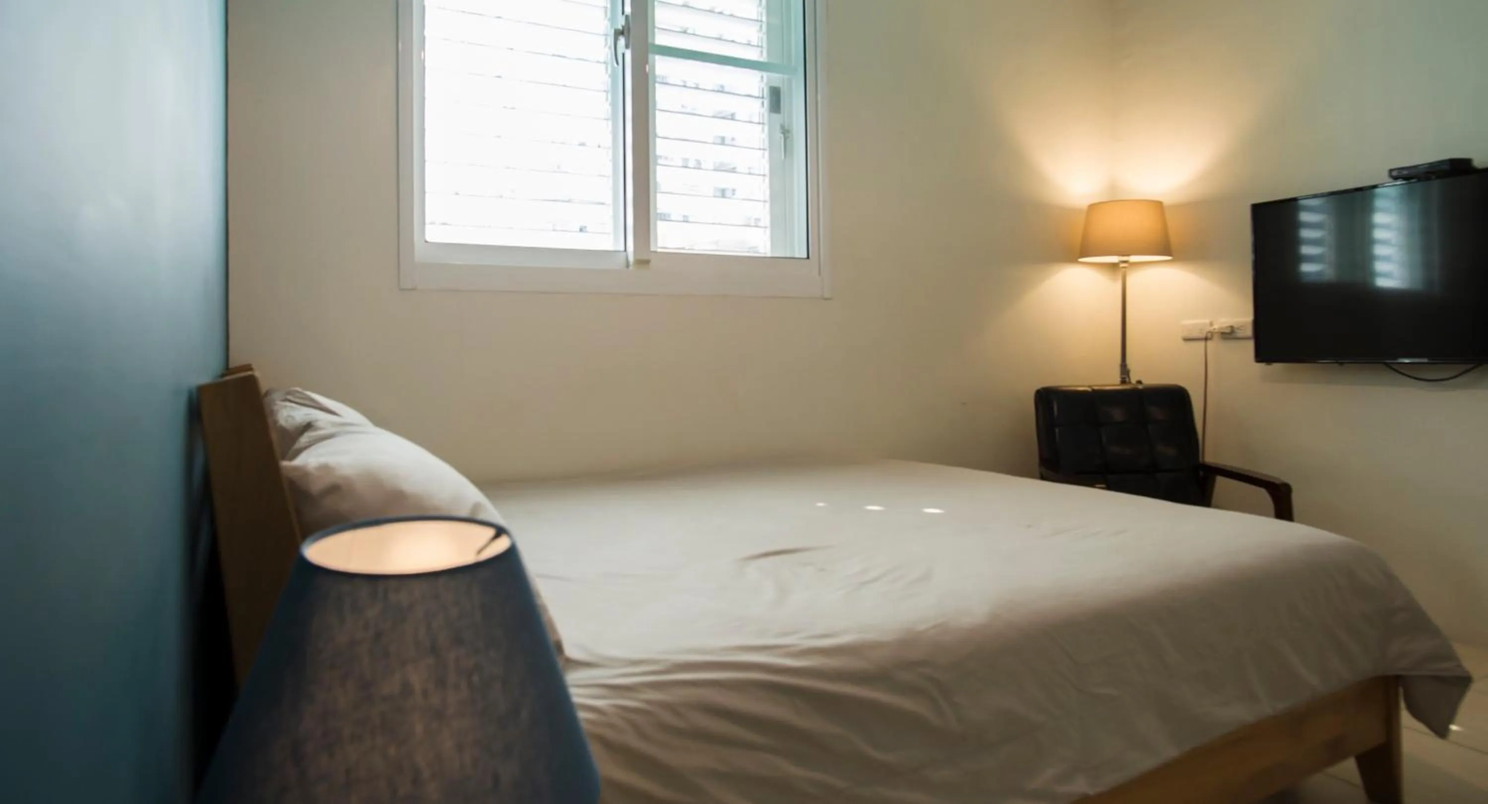 Photo of the whole room, Bed in Iron St. House