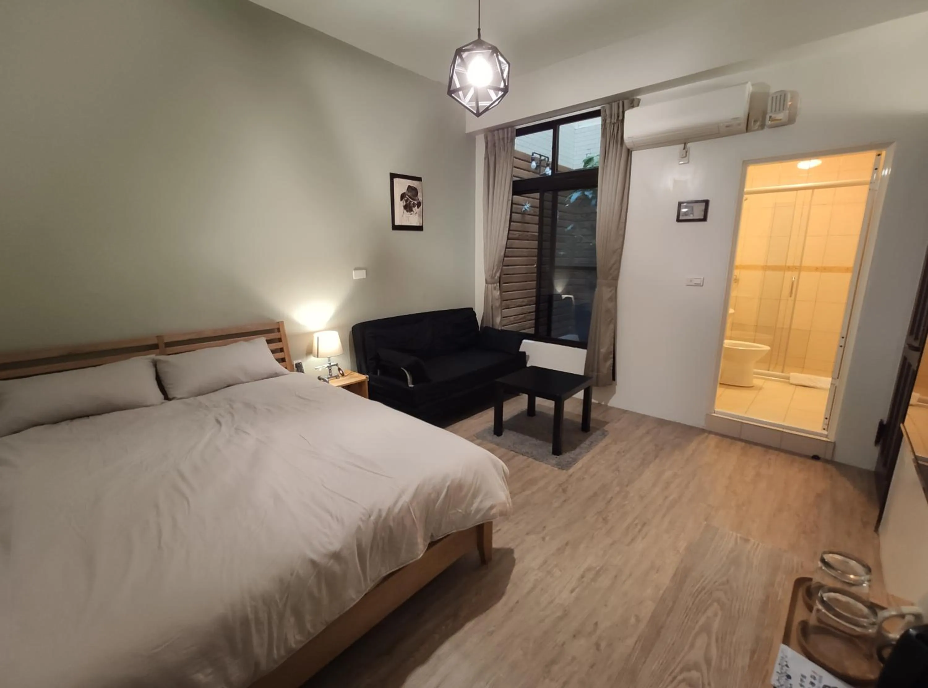 Photo of the whole room, Bed in Iron St. House