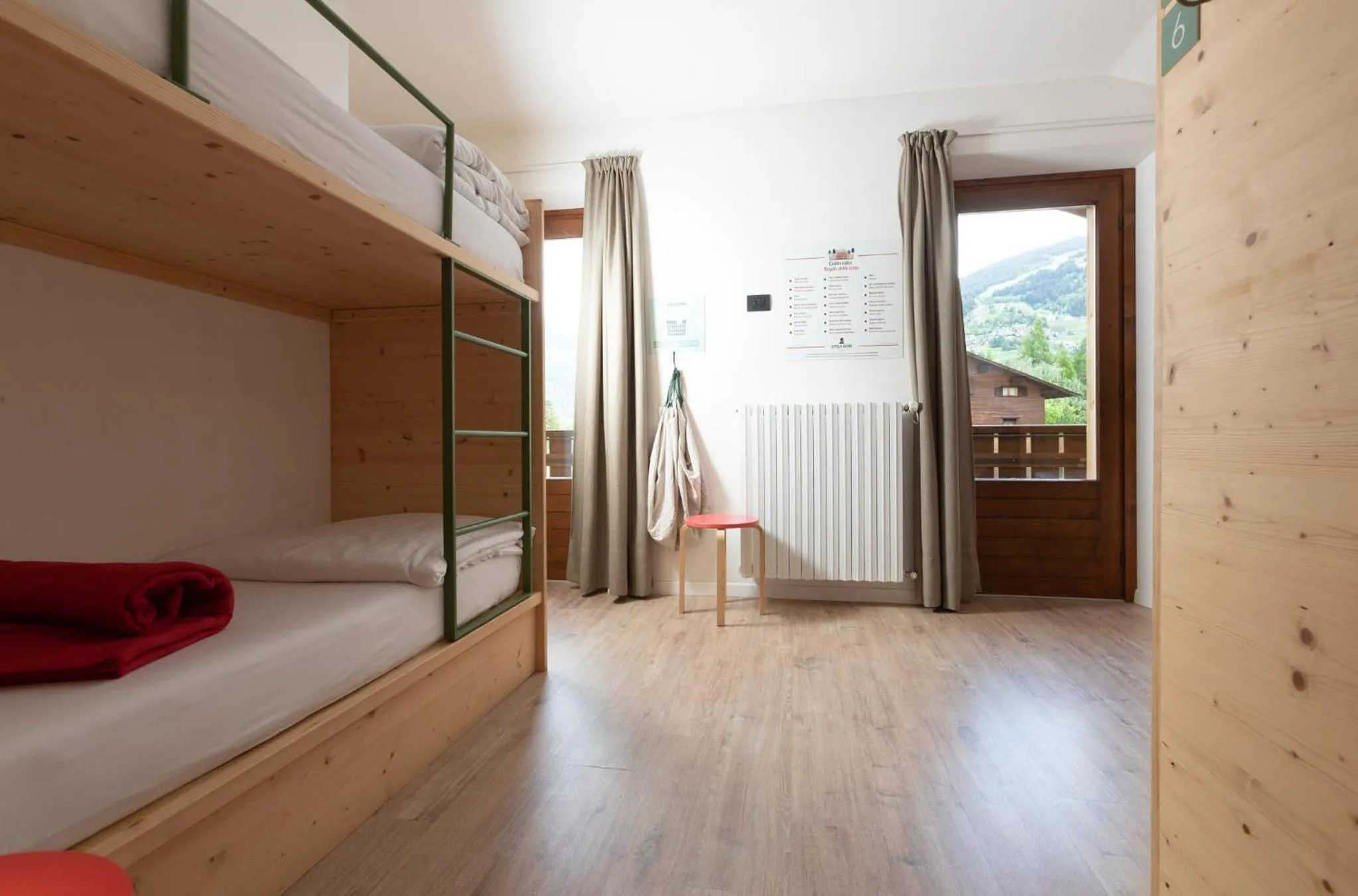 Photo of the whole room, Bed in Ostello Alpino