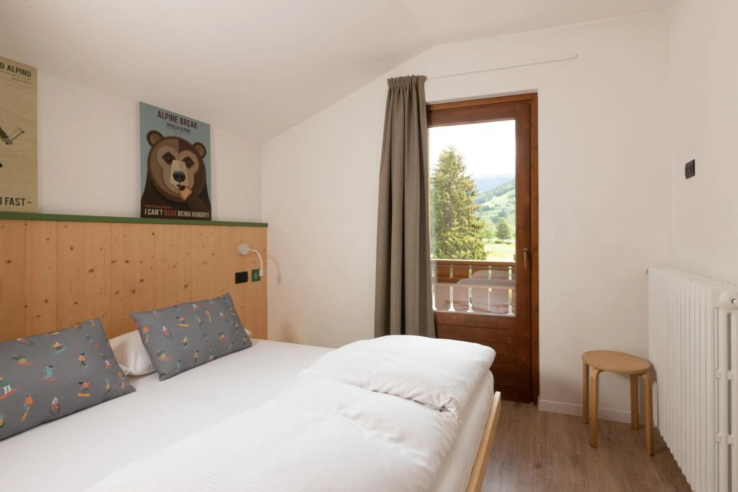 Bed in Ostello Alpino