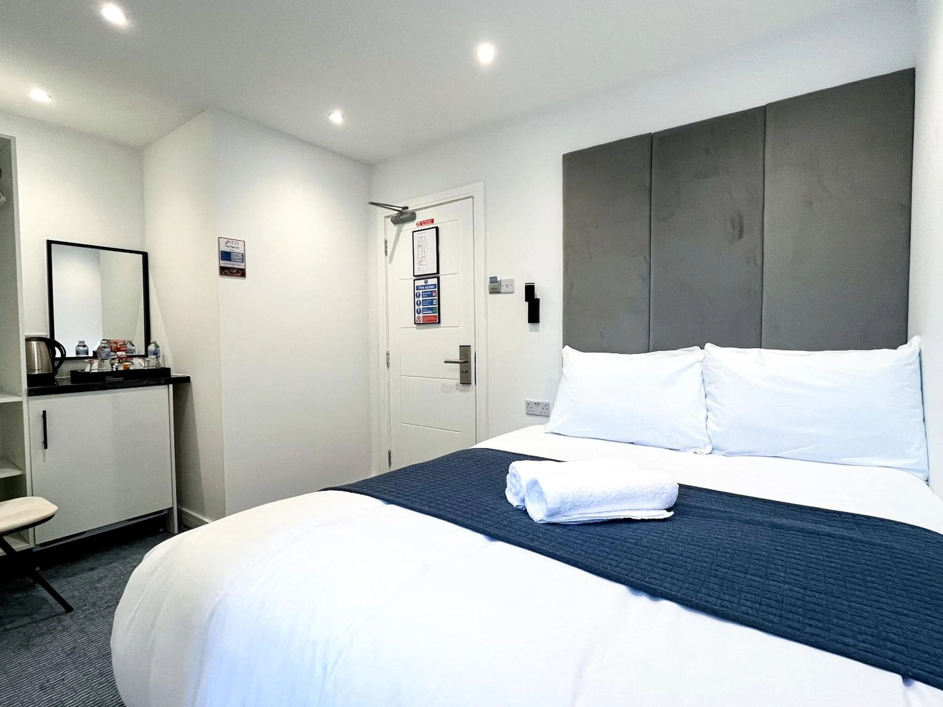 Bed in Park Inn Palace