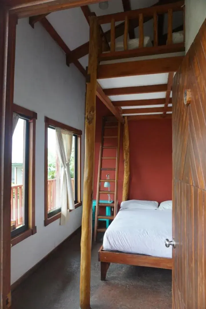 Quadruple Room with Shared Bathroom in Pension Santa Elena Quadruple Room with Shared Bathroom in Pension Santa Elena