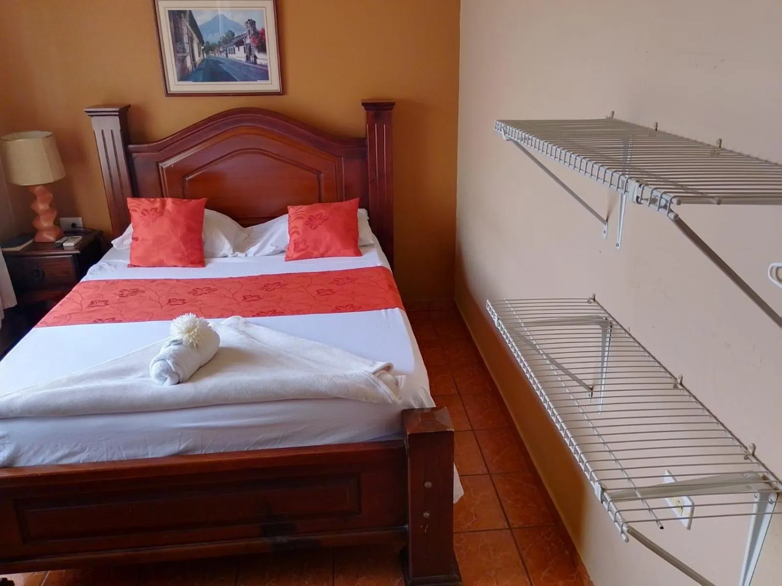 Bed in Hotel Torre Fuerte