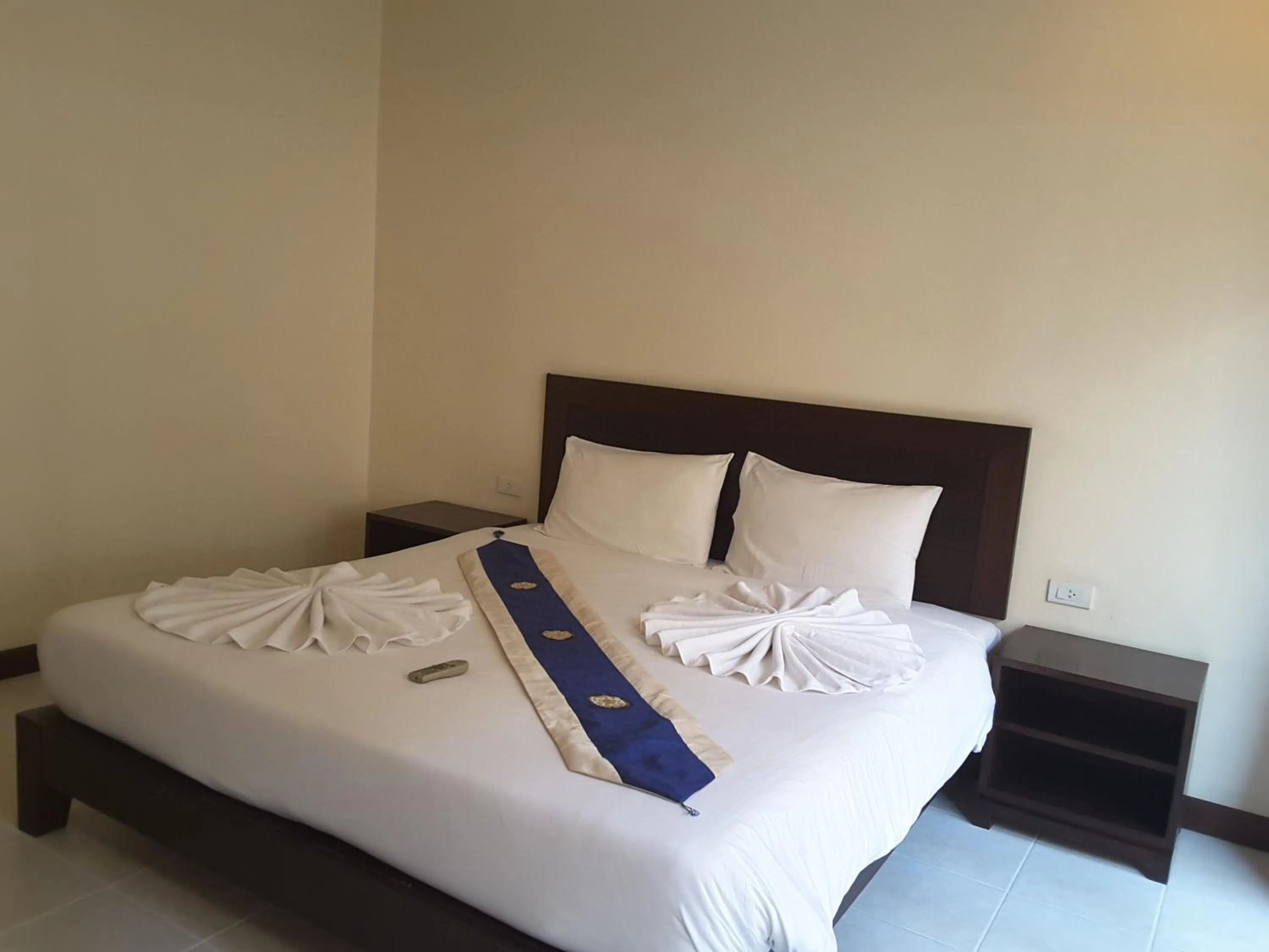 Bedroom, Bed in Baan Kingkeaw Thamdee Patong