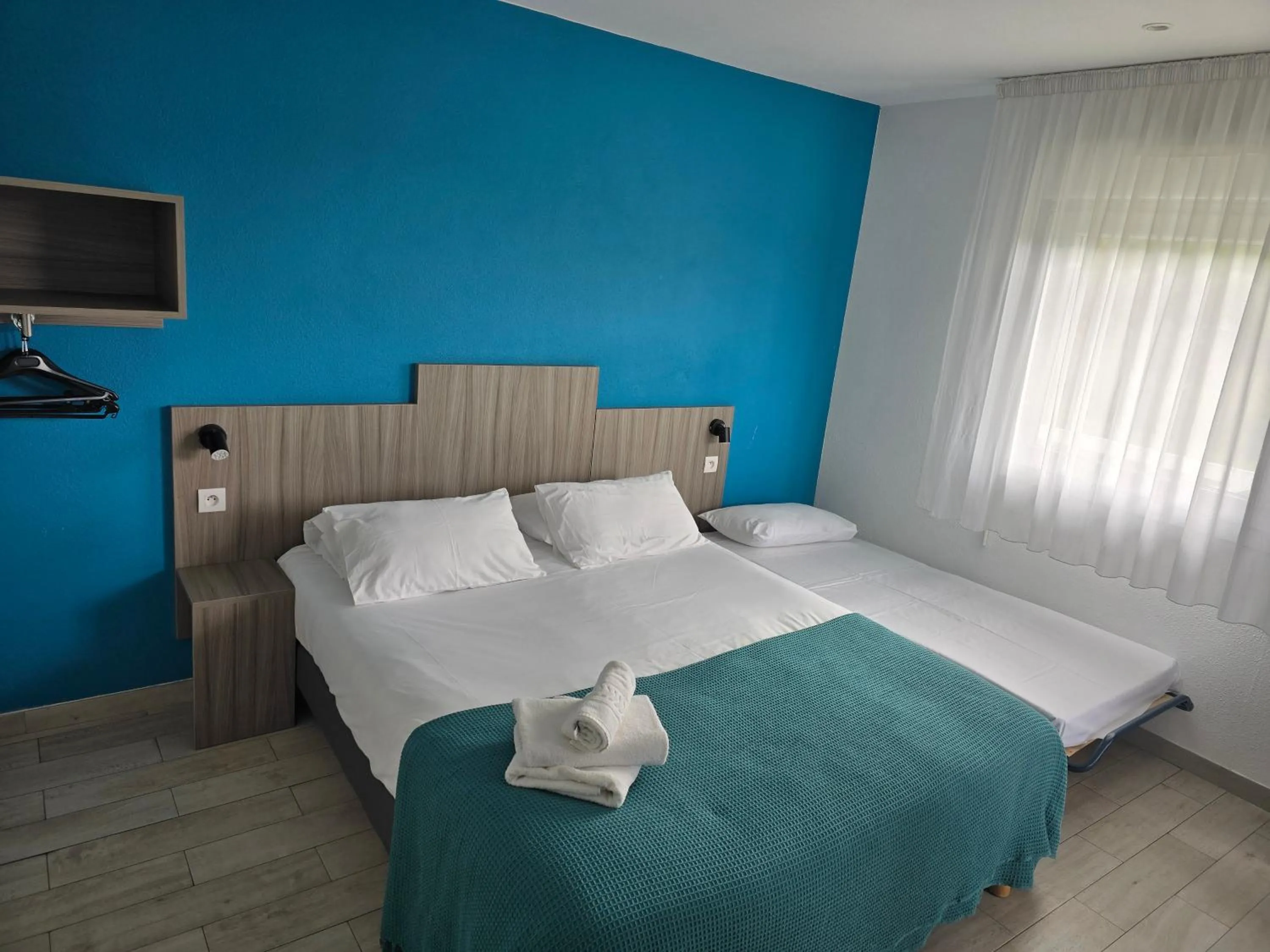 Photo of the whole room, Bed in Brit Hotel Confort Manosque Cadarache