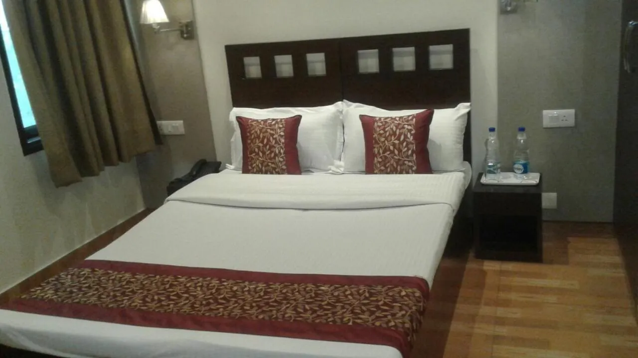 Bedroom, Bed in Pamposh Guest House GK II Market