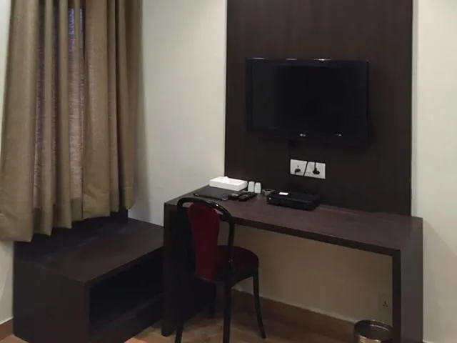 Bedroom in Pamposh Guest House GK II Market