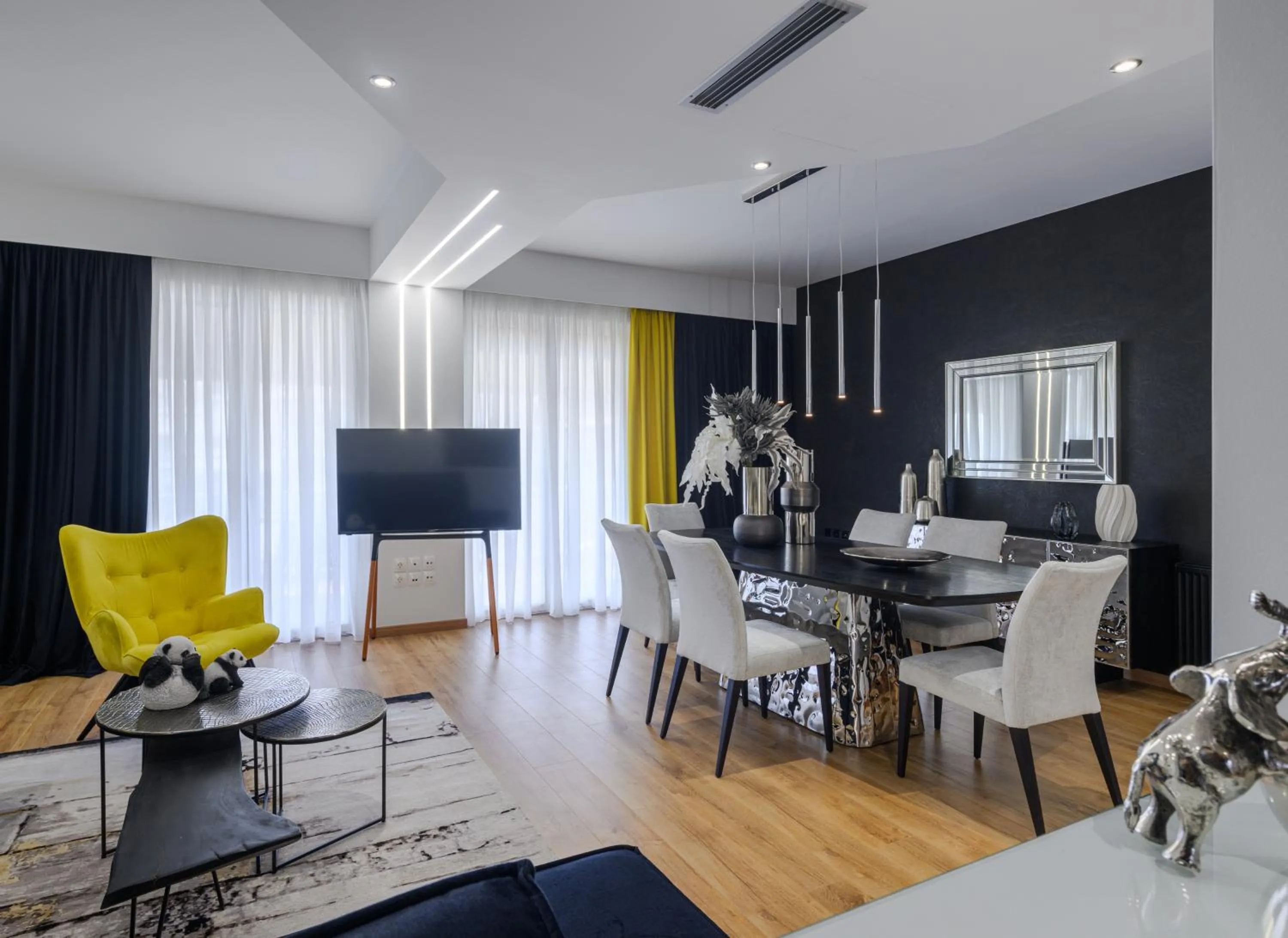 TV and multimedia in Acropolis View Deluxe Penthouse & Luxury Apartments