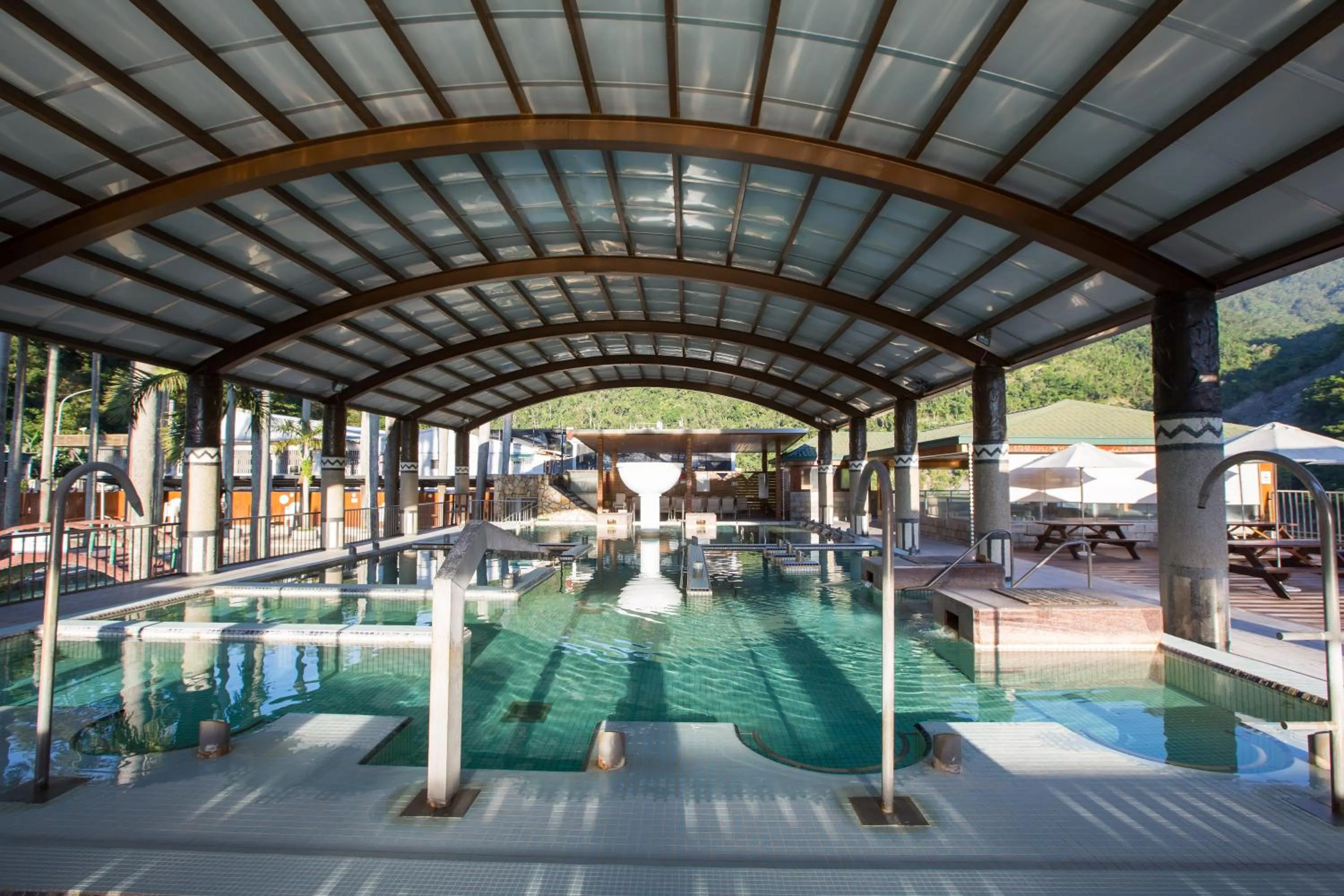 Swimming pool in Dong Tair Spa Hotel