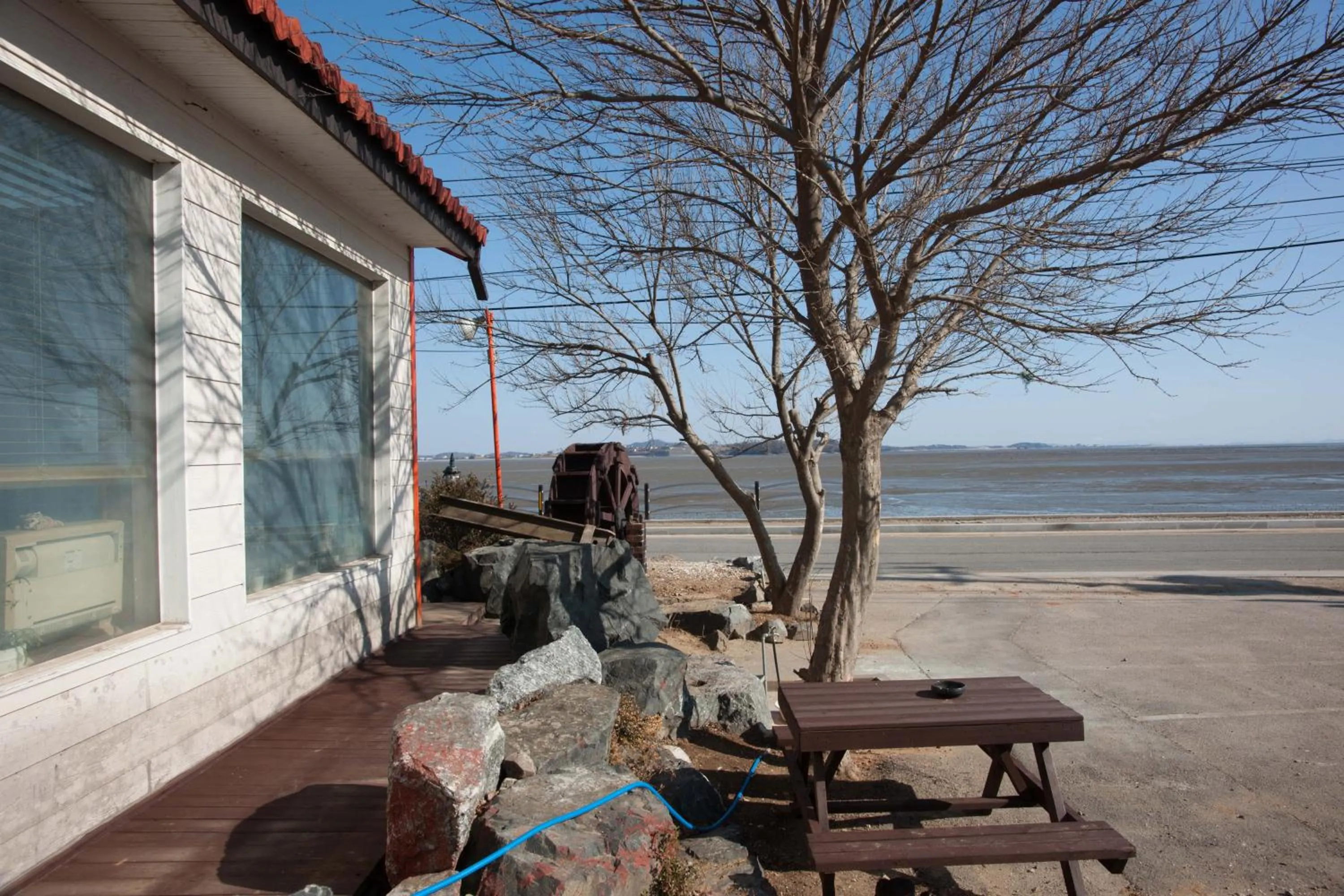 Facade/entrance in Sunrise Pension
