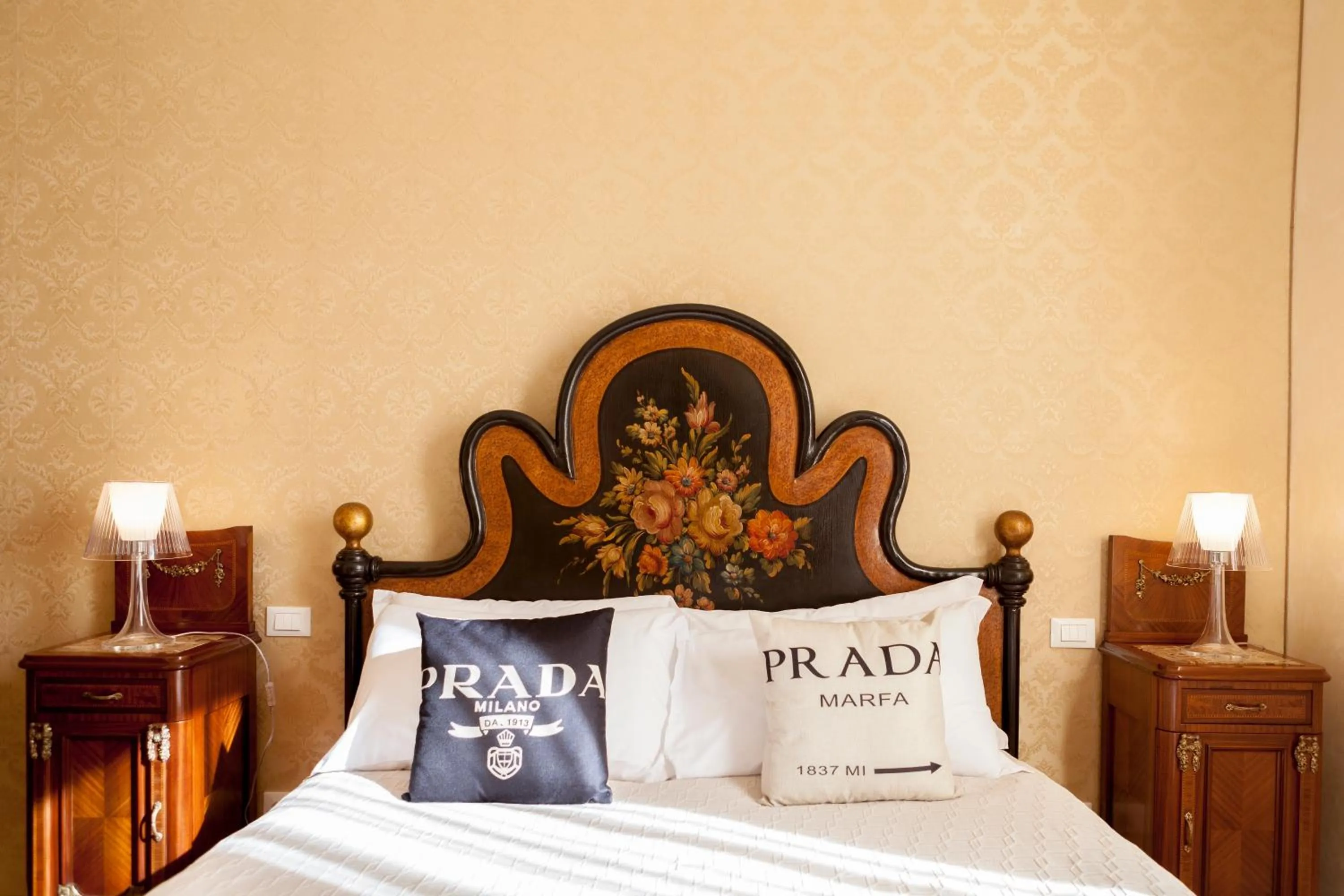 Bed in Regina Bed and Breakfast