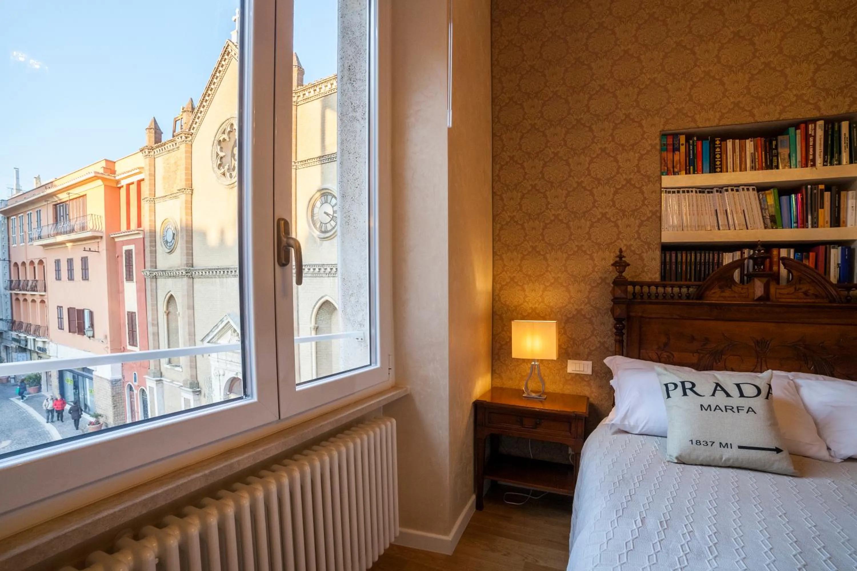 Bed in Regina Bed and Breakfast