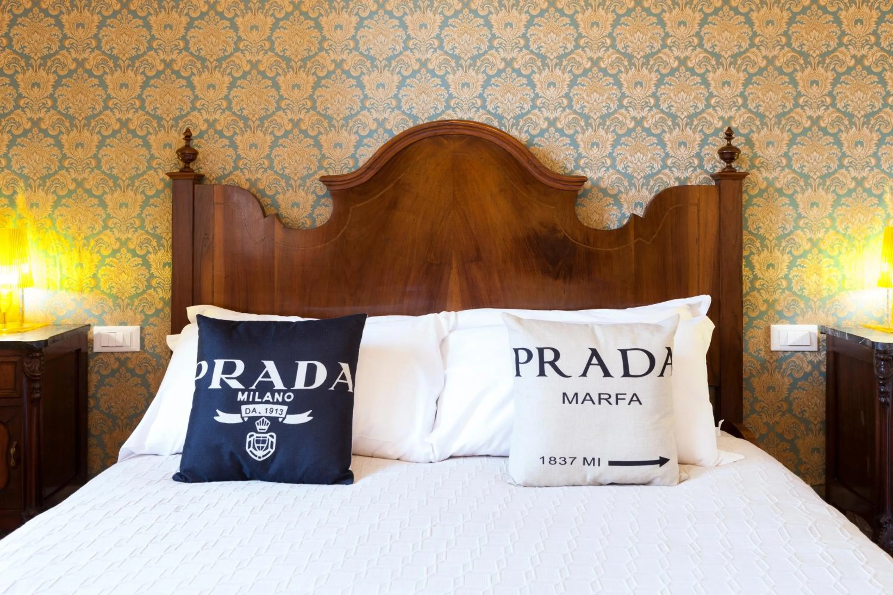 Bed in Regina Bed and Breakfast