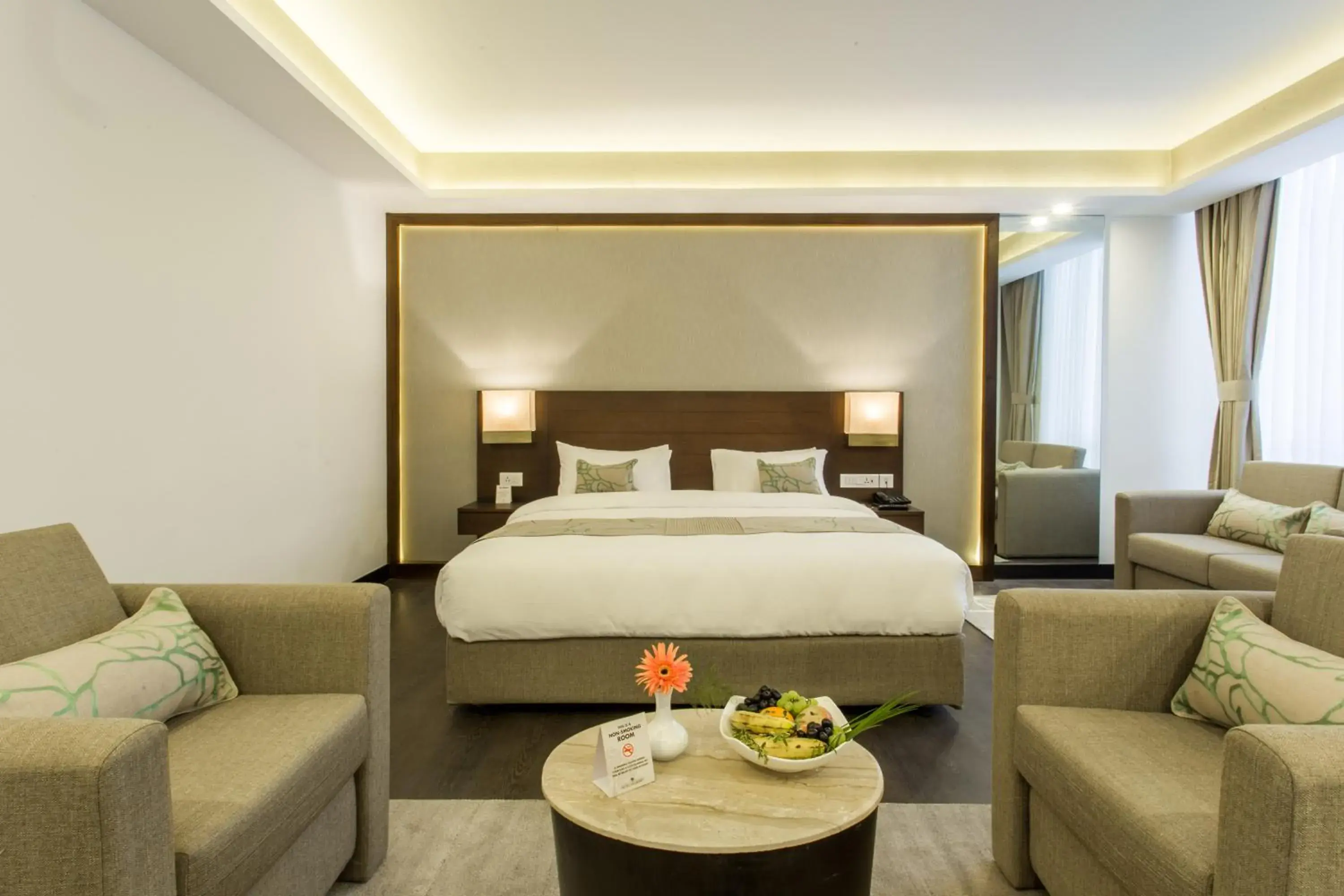 Junior Suite in Hotel Mulberry Junior Suite in Hotel Mulberry