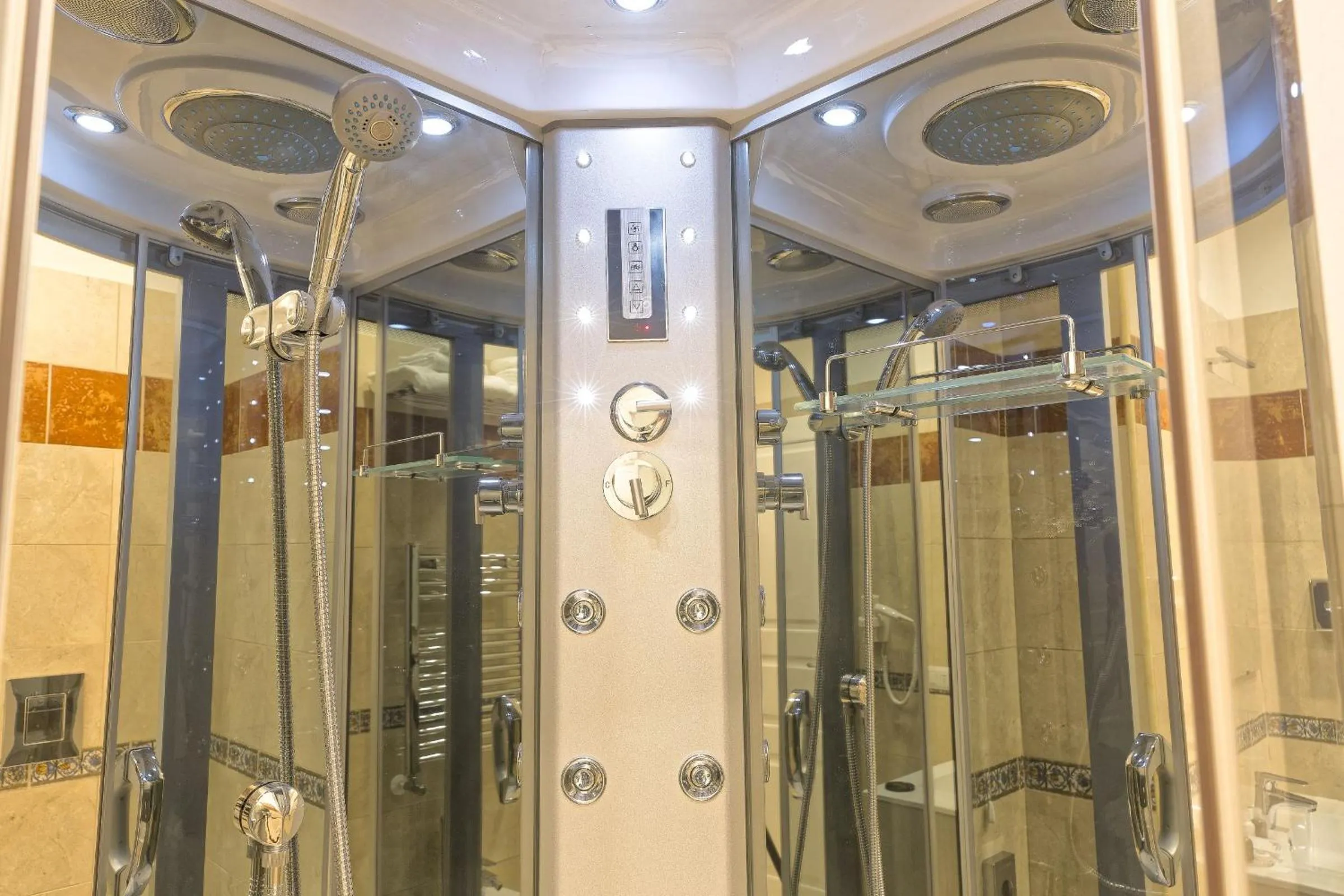 Bathroom in Certosa Suite