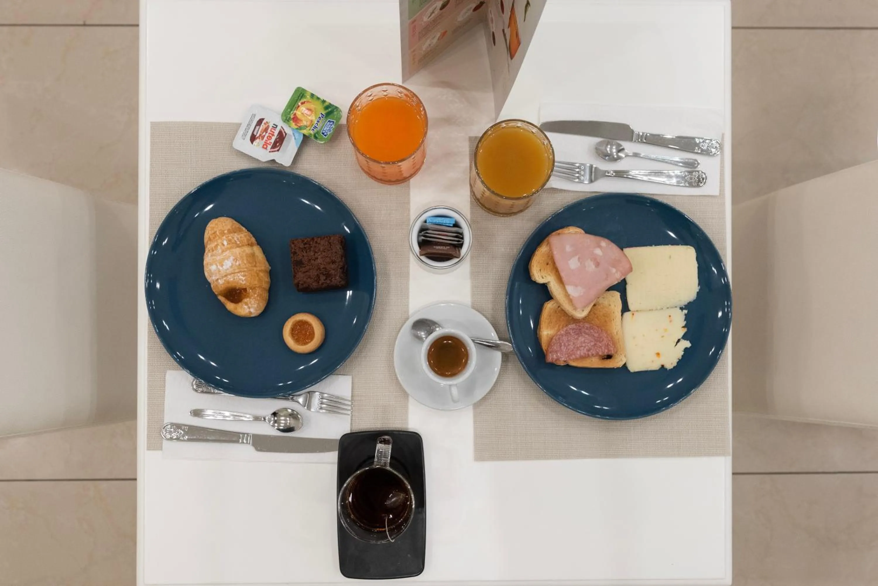 Food and drinks in Certosa Suite