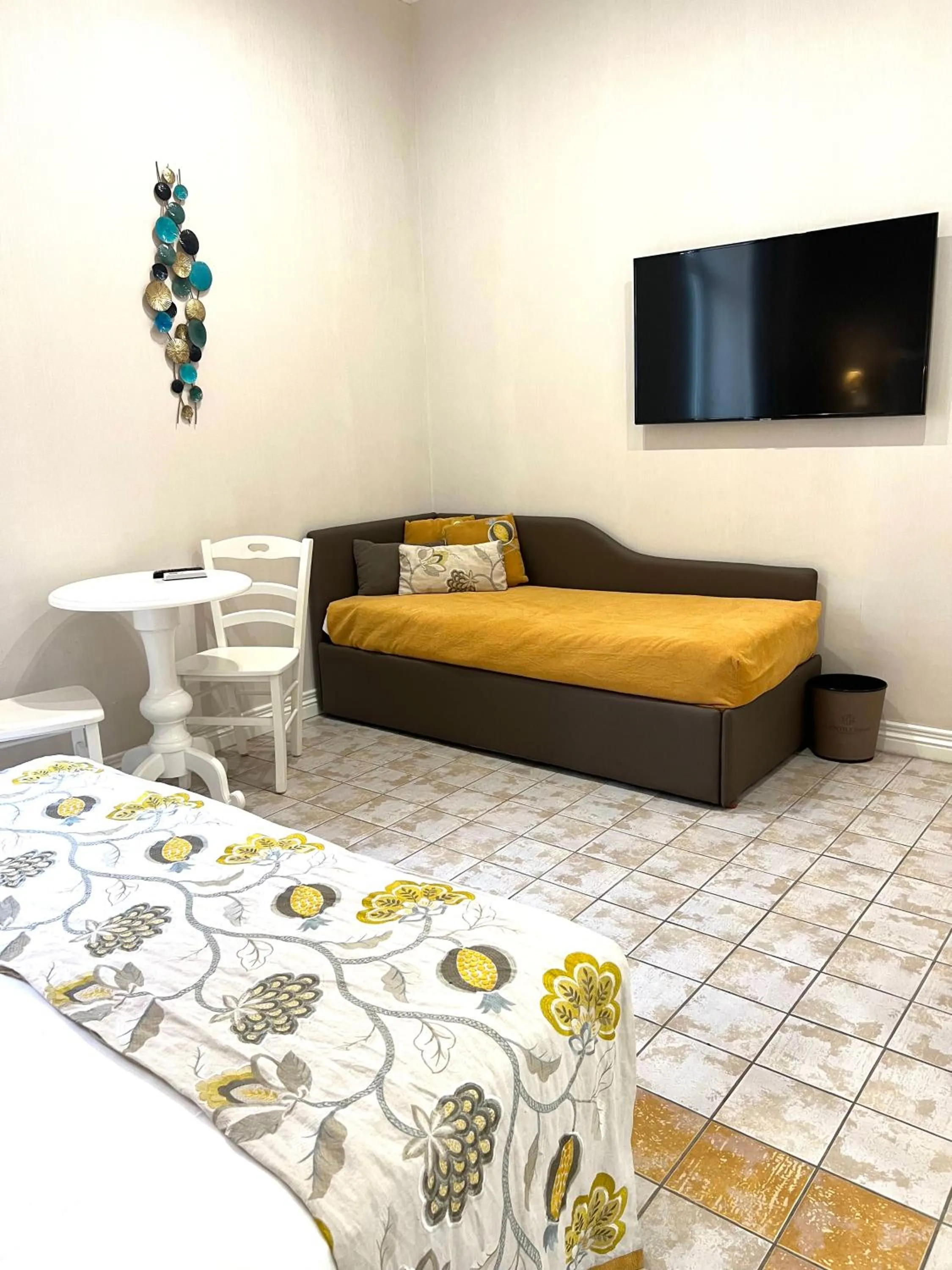 Bed in Certosa Suite