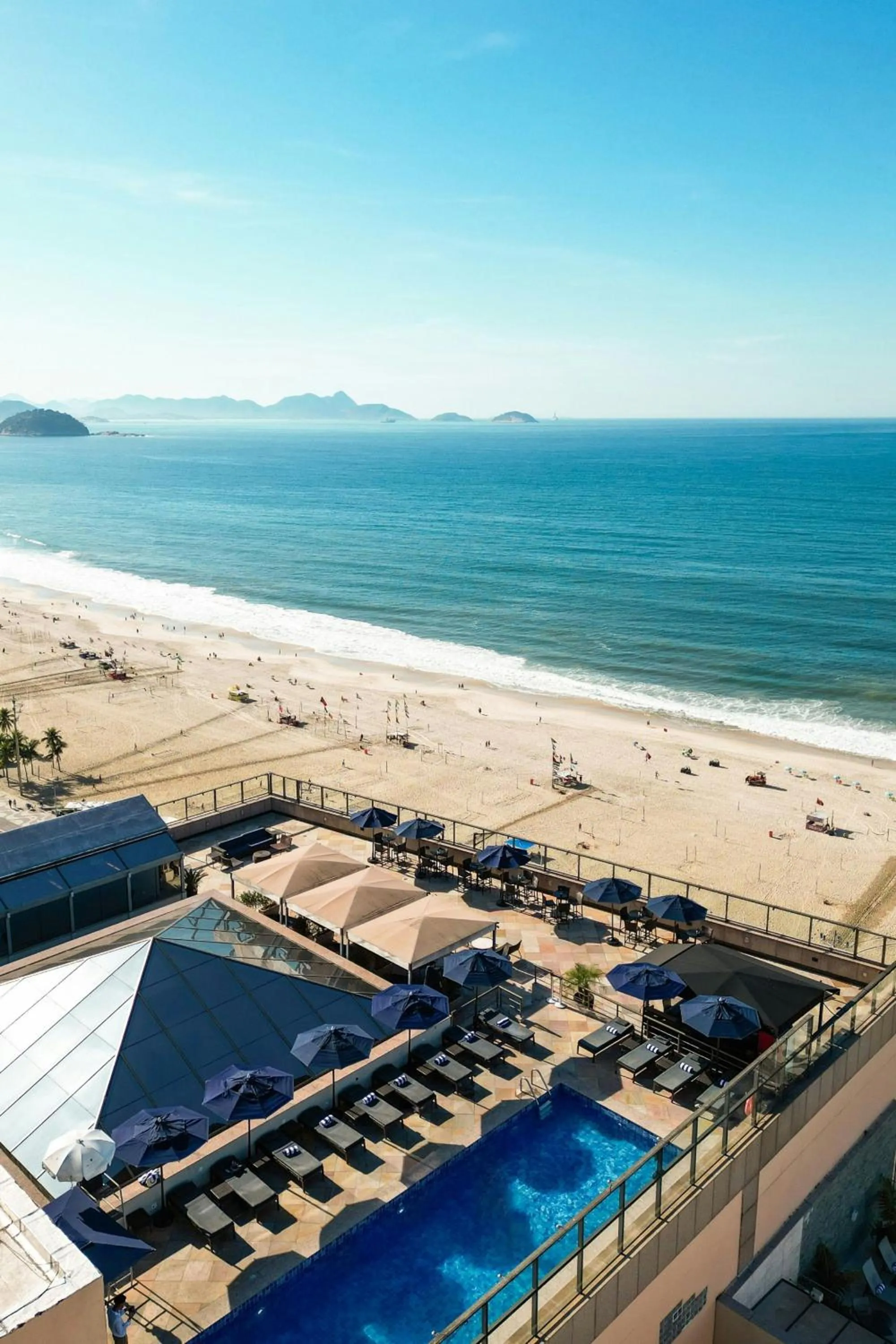 Swimming pool in JW Marriott Rio de Janeiro